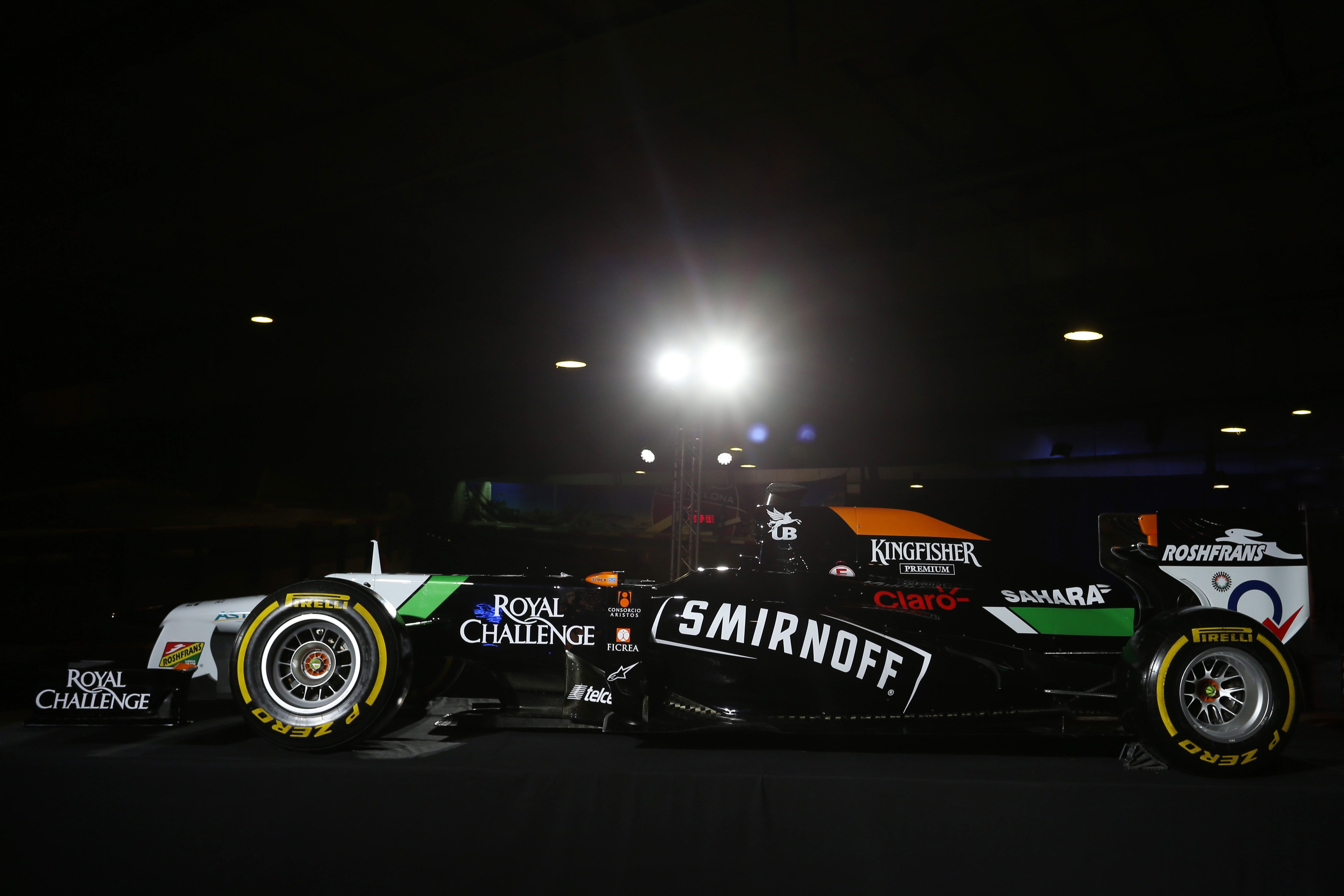 Force India delay car launch