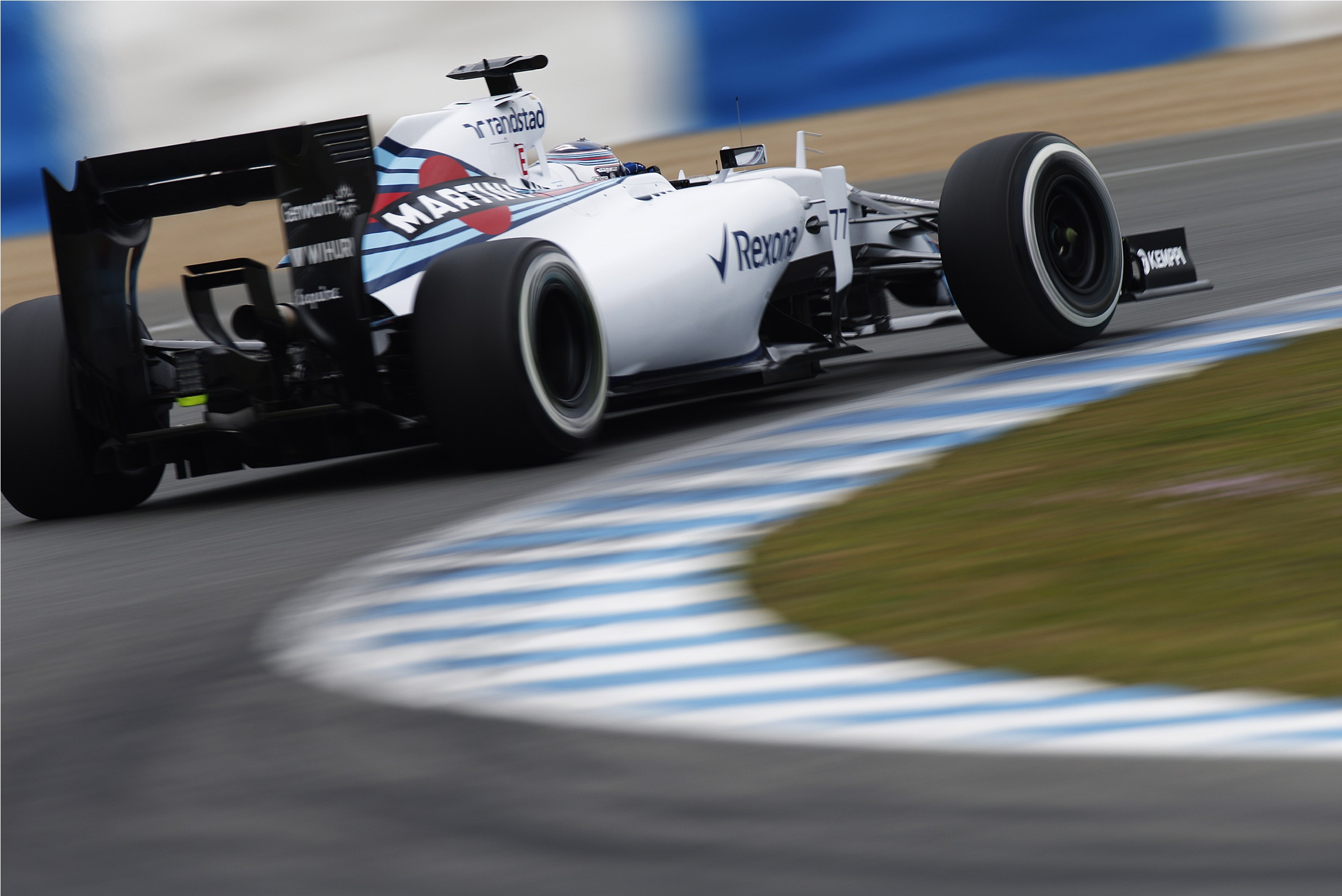 Williams on par with Ferrari – Symonds