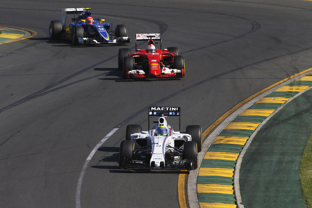 Stuck behind Ricciardo cost me third – Massa