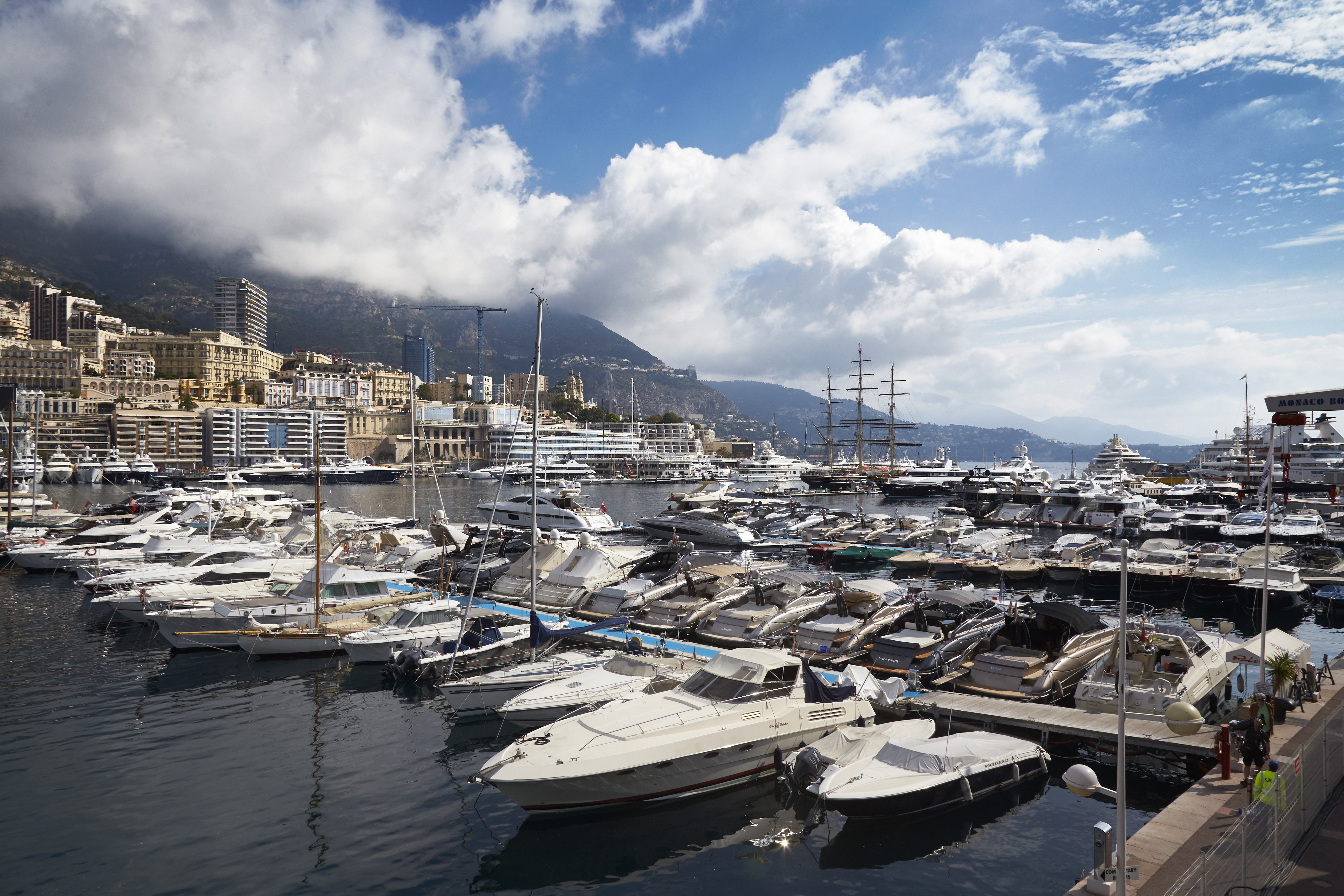 Hamilton fastest in opening Monaco practice