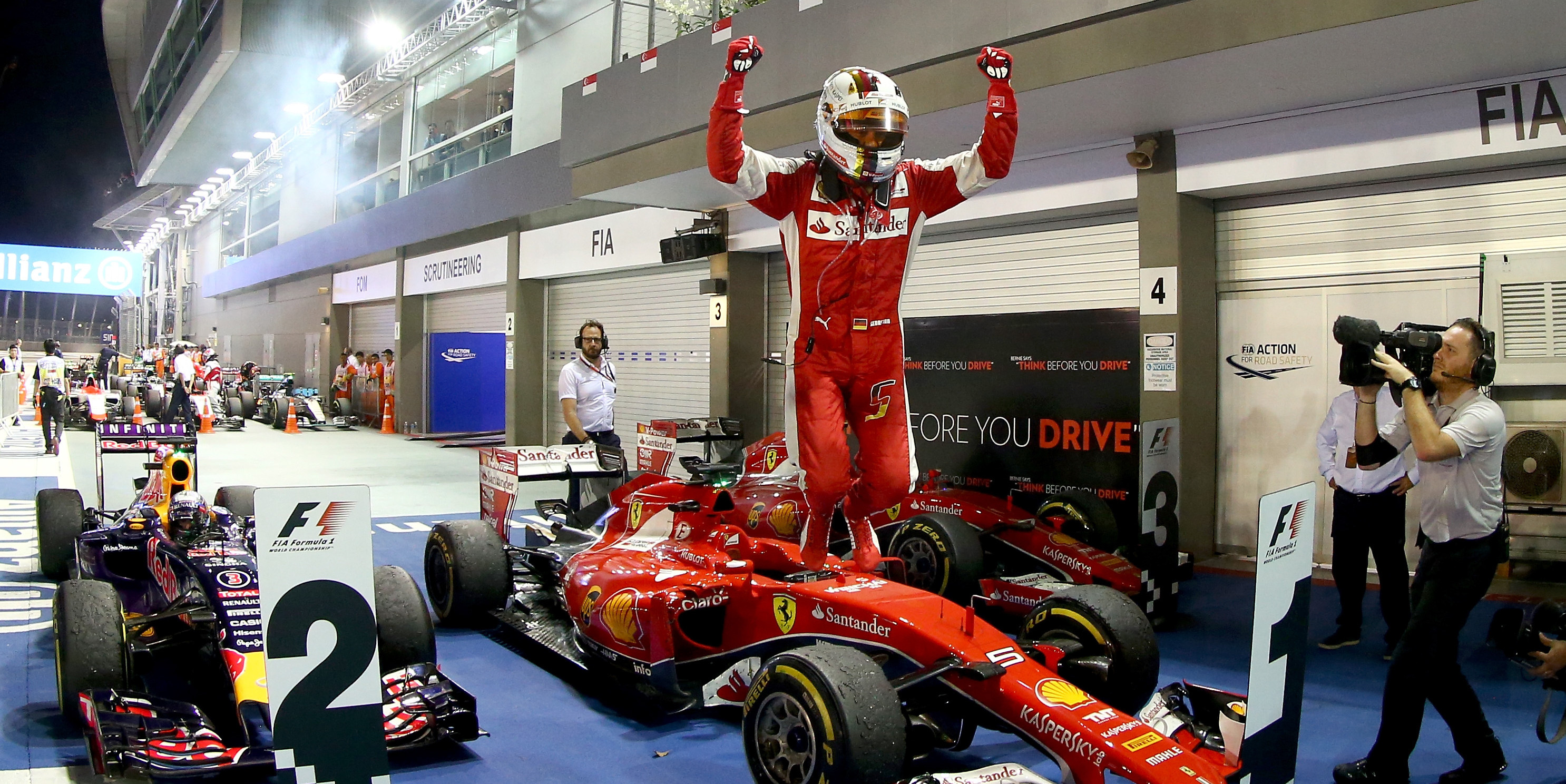 In Pictures: 2015 Singapore Grand Prix