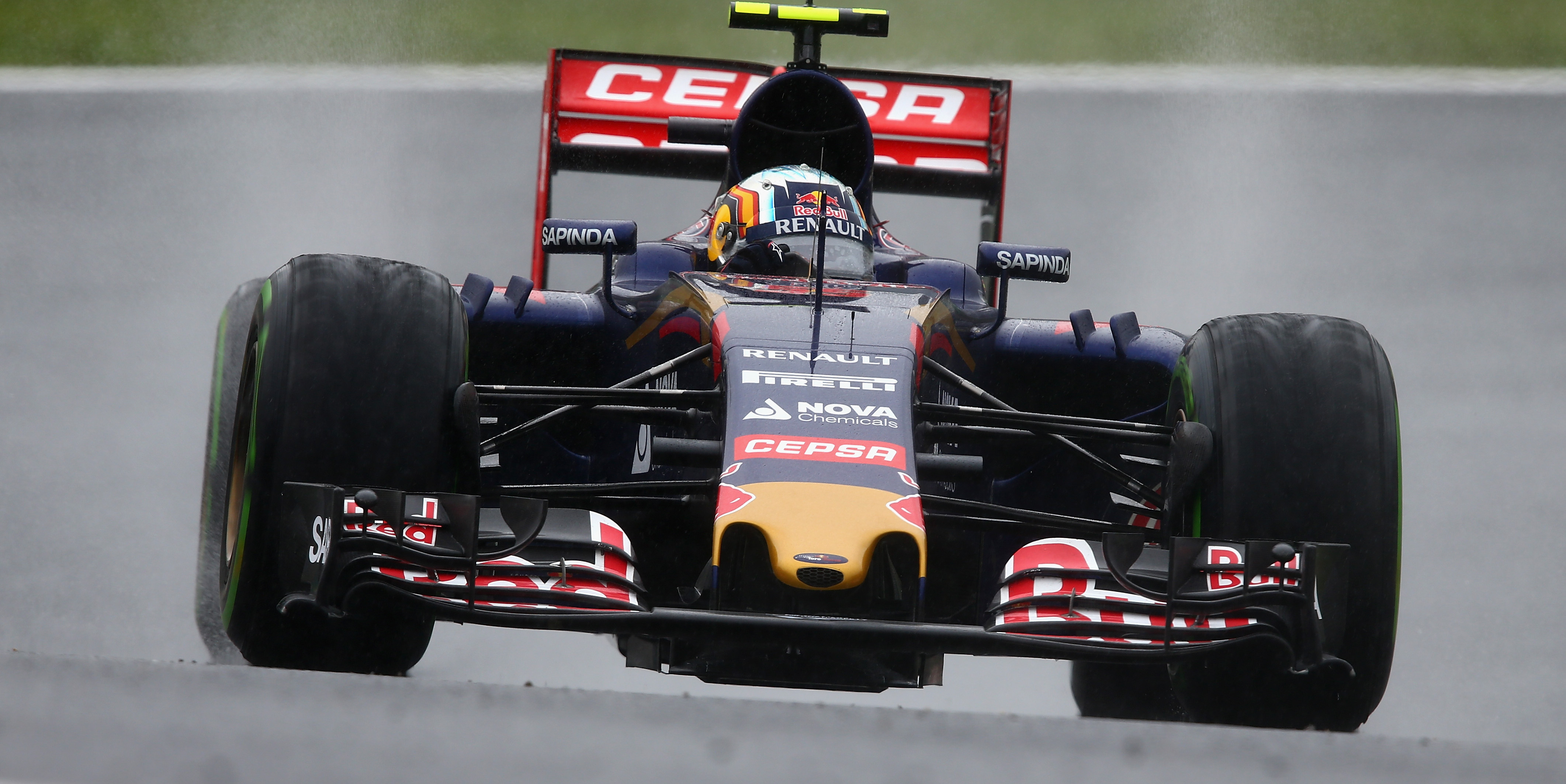 Topping opening practice ‘a special moment’ – Sainz