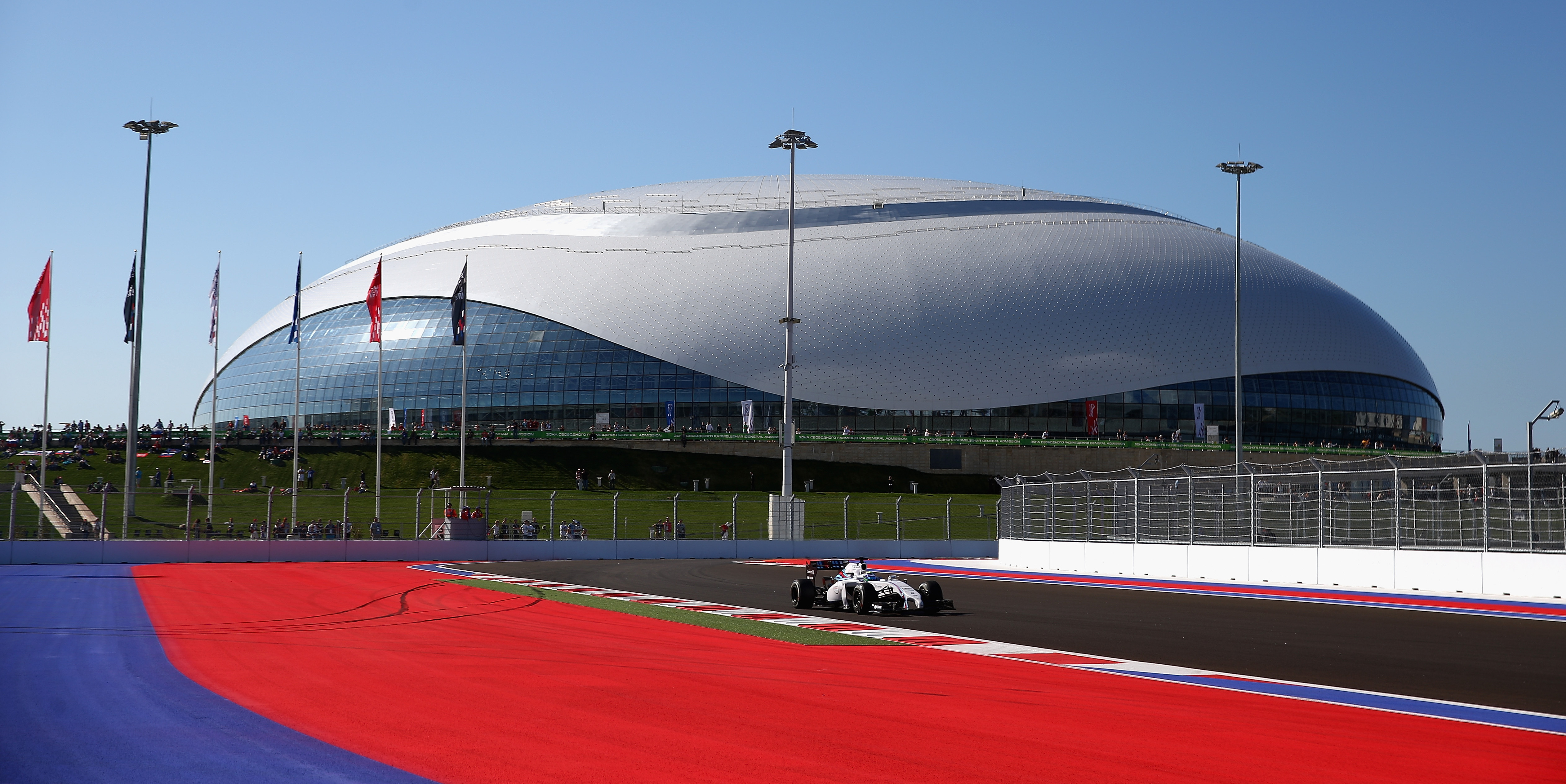 Massa hoping for competitive showing in Sochi