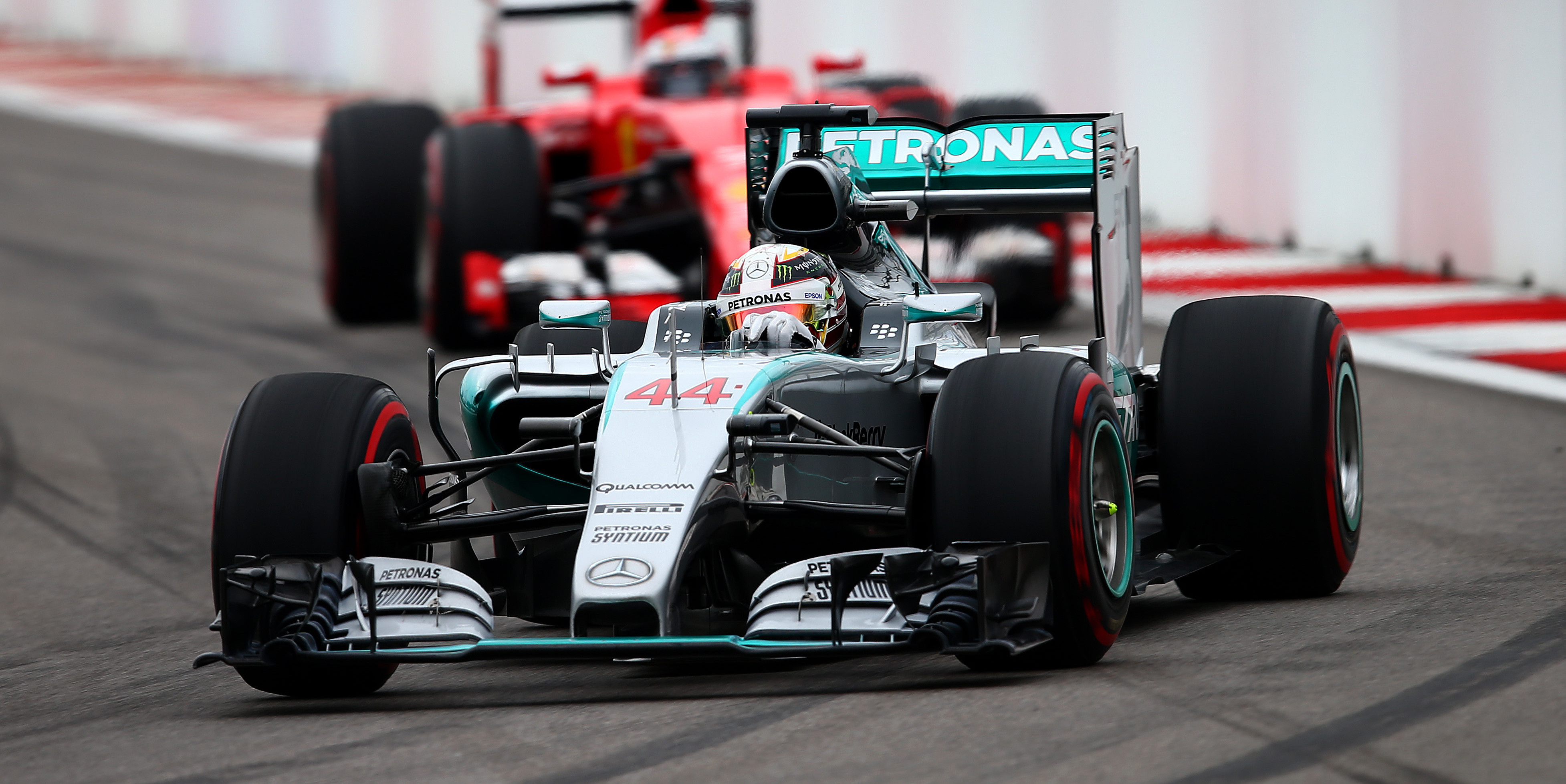 Hamilton closes in on third title with win in Sochi