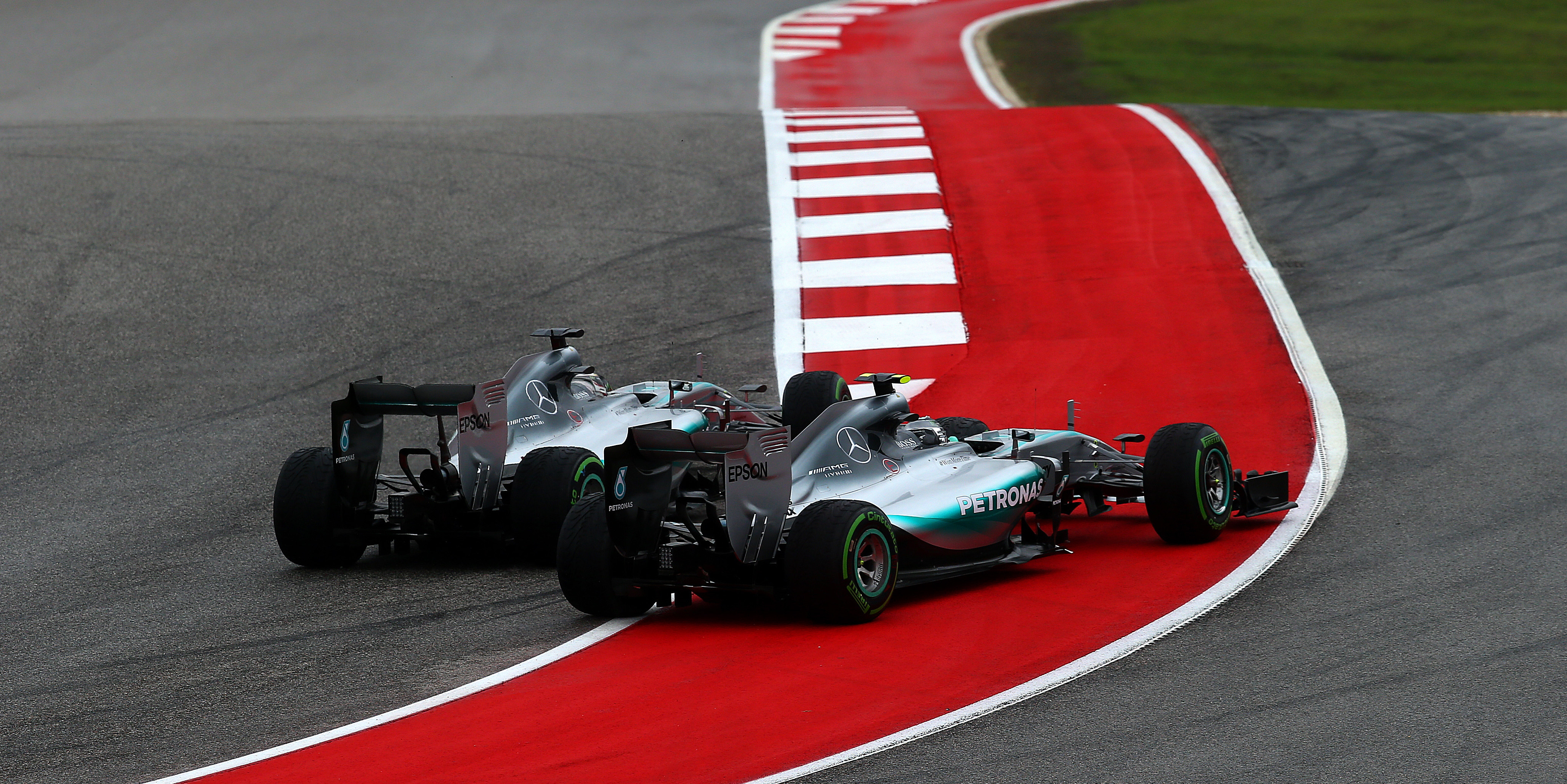 Rosberg angry with Hamilton after lap one incident