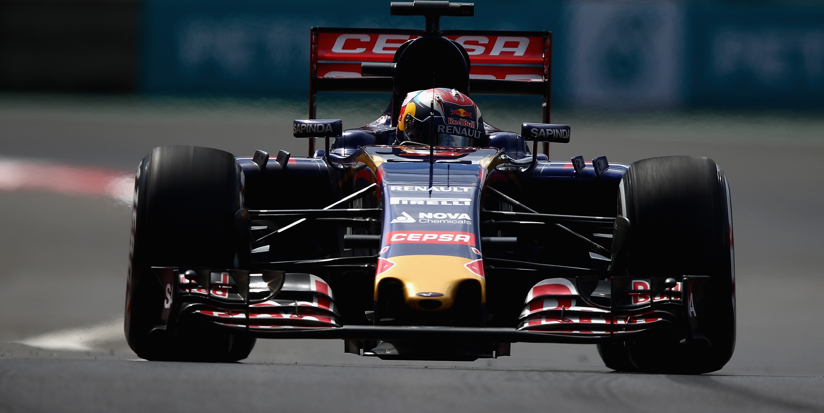Verstappen ‘overestimated grip’ in FP2