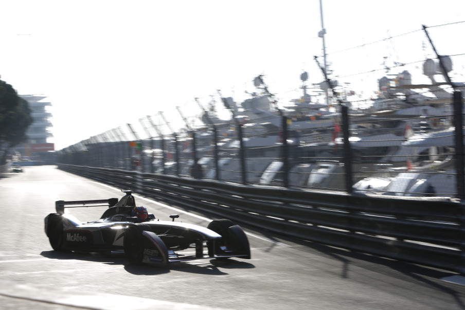Photo: Andrew Ferraro/LAT/Formula E
