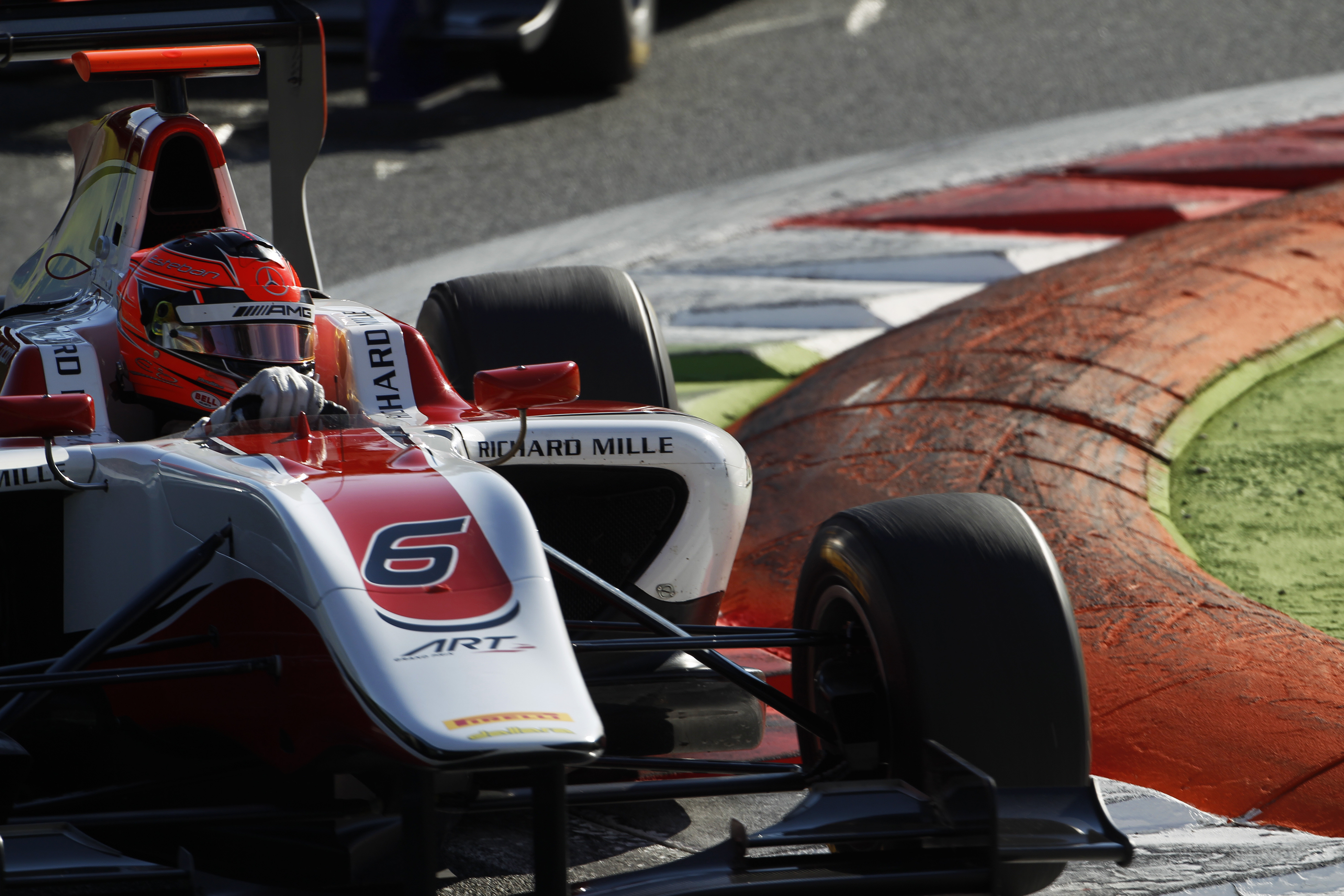 Ocon on top in GP3 practice in Sochi