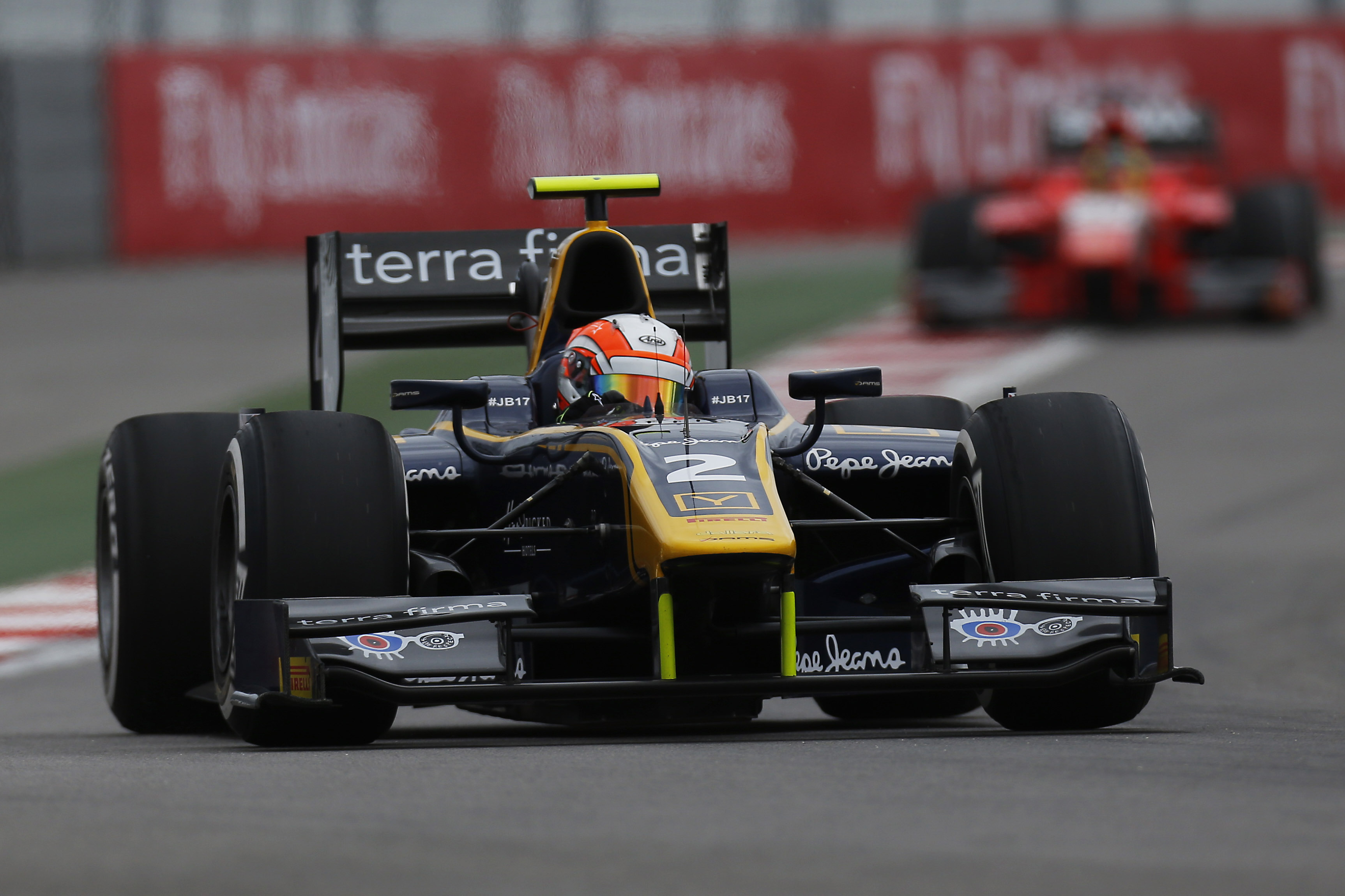 Lynn storms to GP2 pole position in Sochi