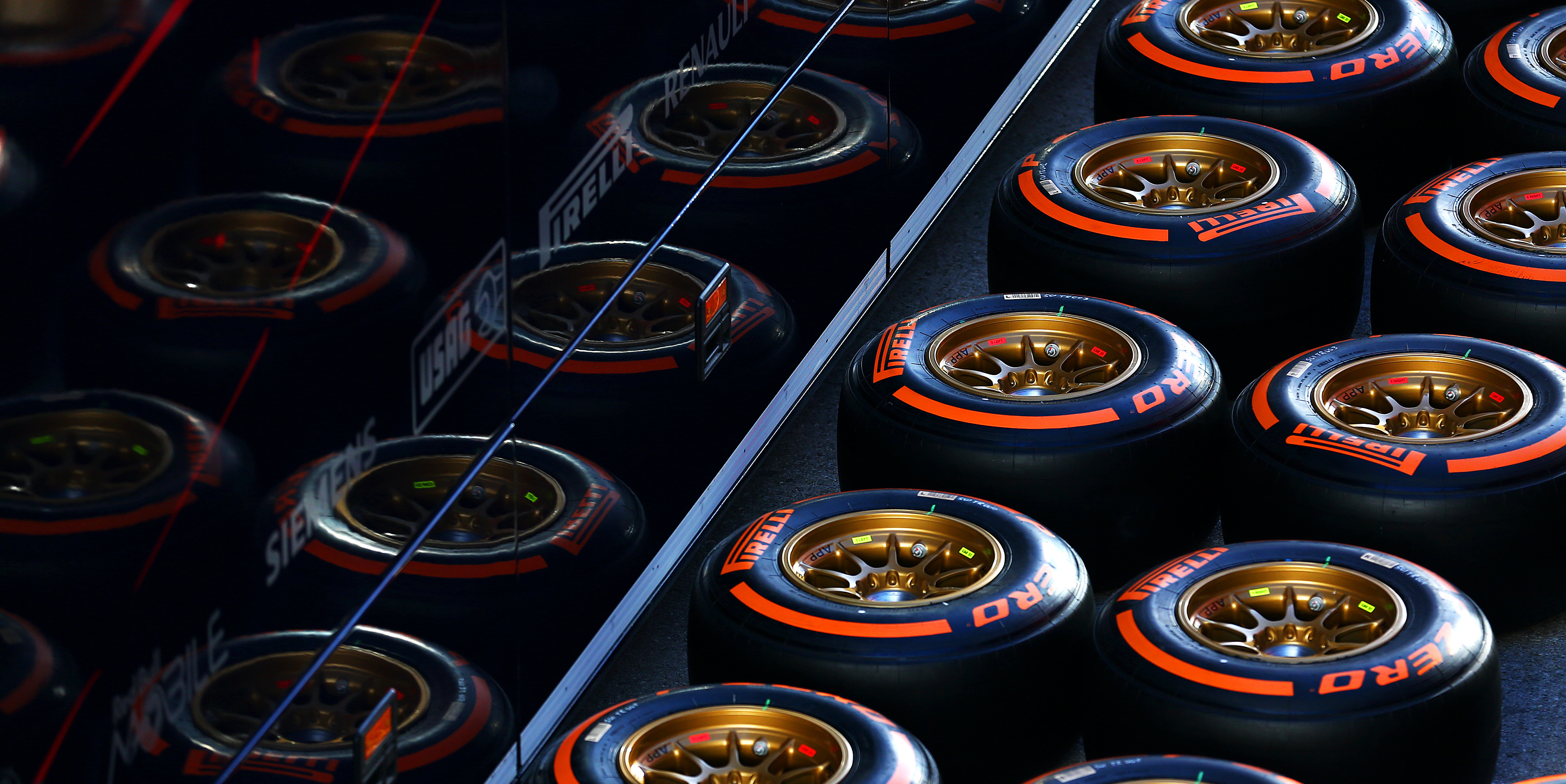 Pirelli announces tyre choices for opening races of 2016