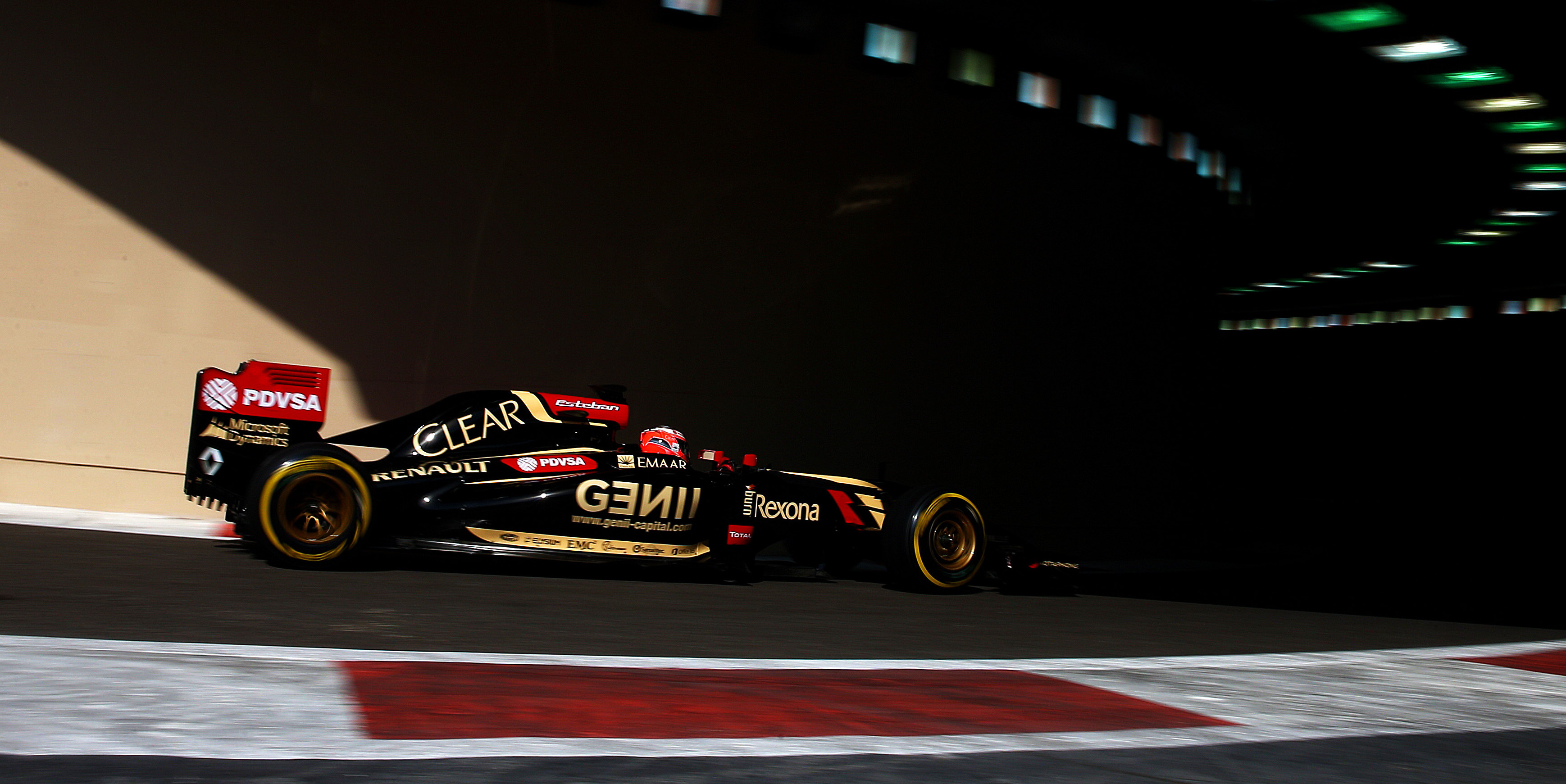 Renault reserve driver Ocon still with Mercedes