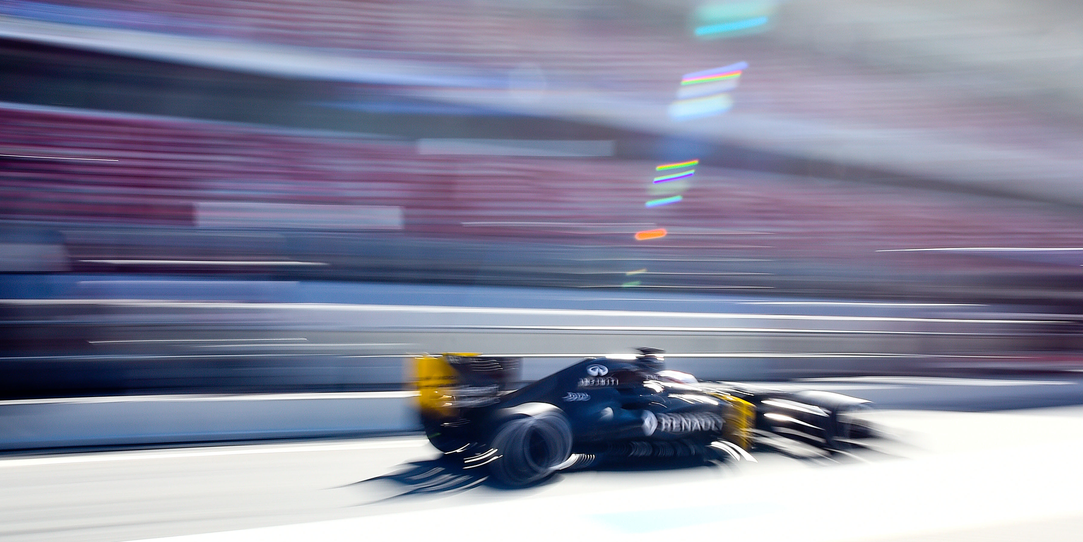 Magnussen faces agonising wait after ending testing duties