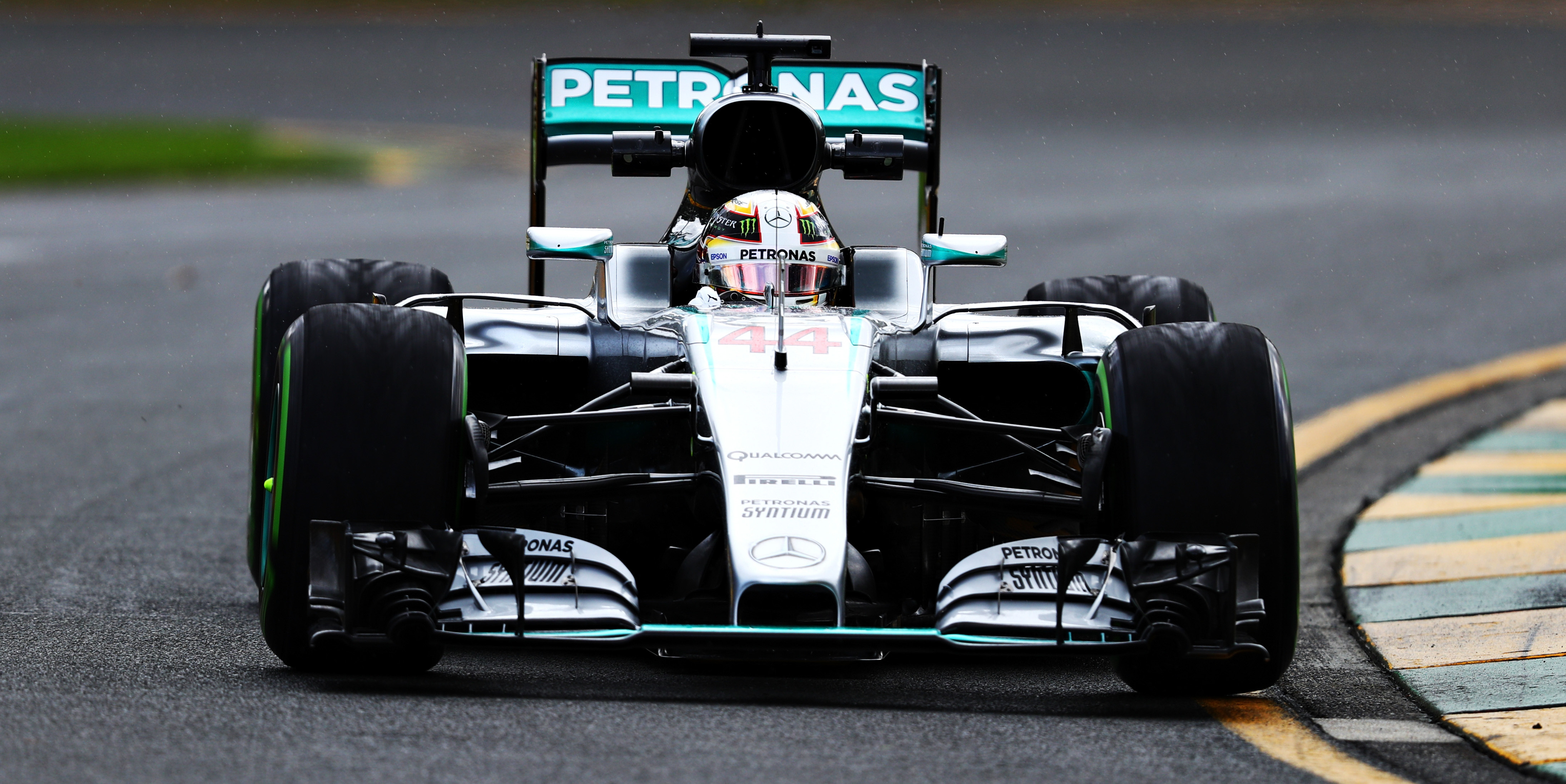 Hamilton fastest again in second Melbourne practice