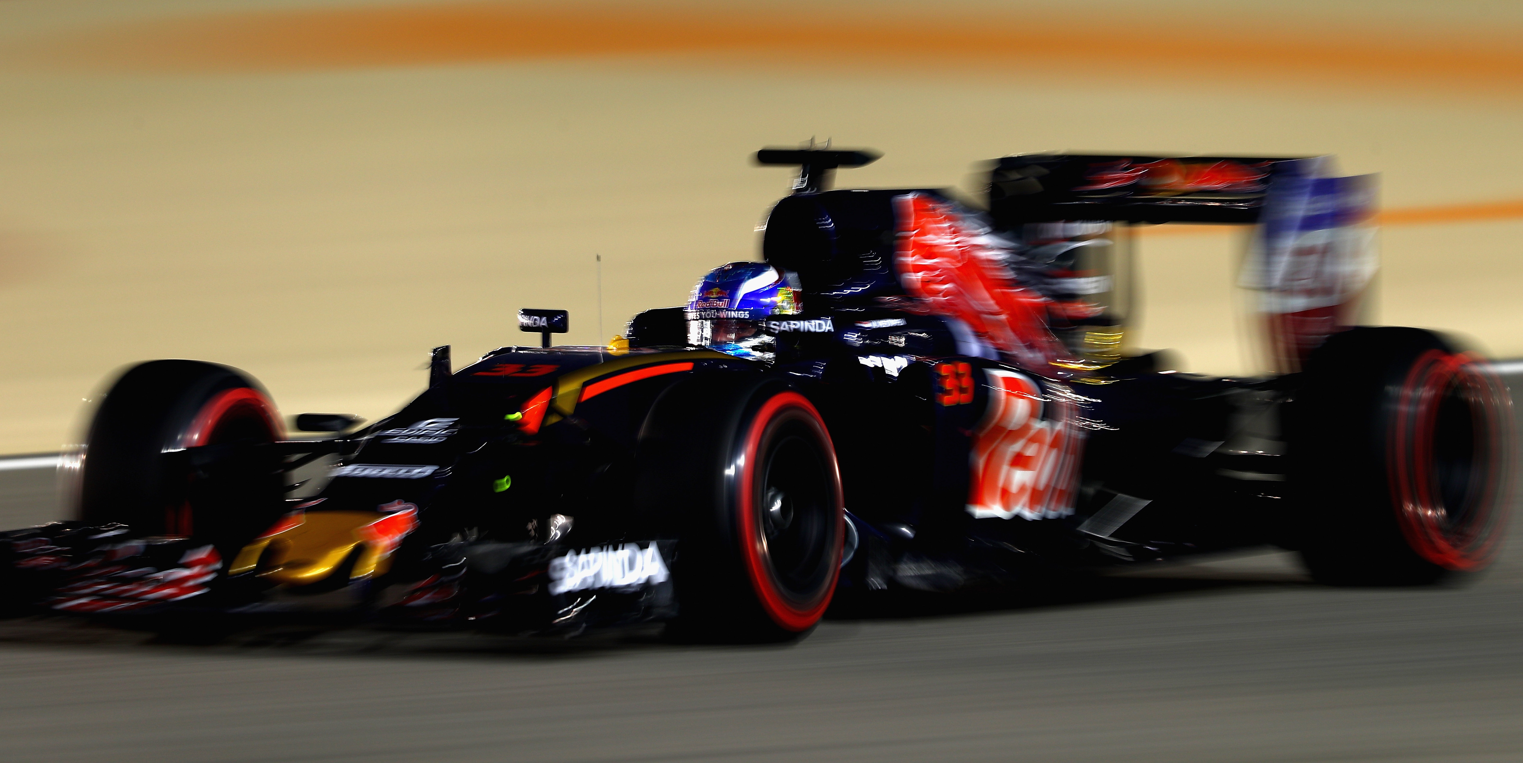 Verstappen happy to end Bahrain points drought