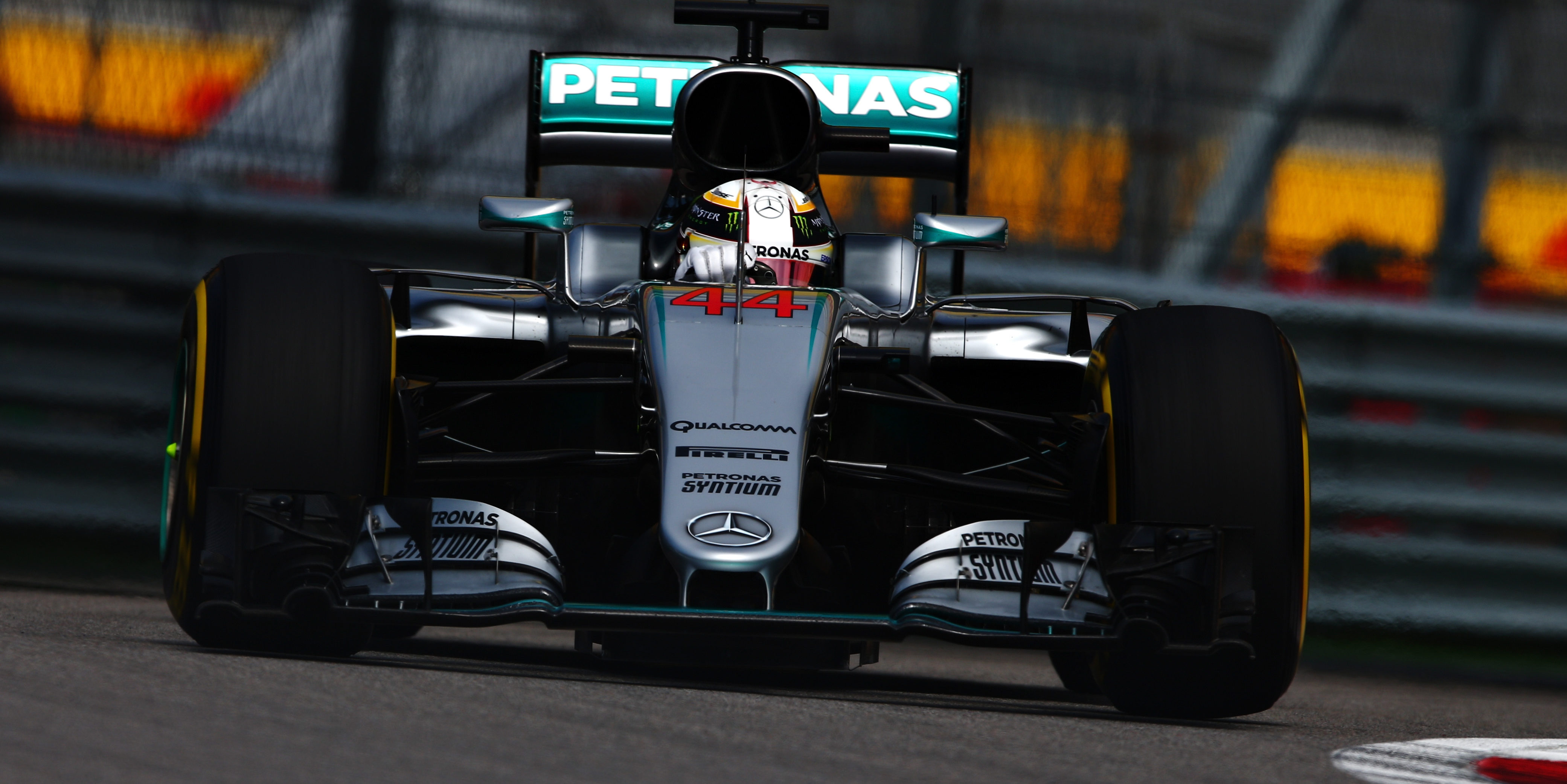 Hamilton leads the way in second Russian GP practice