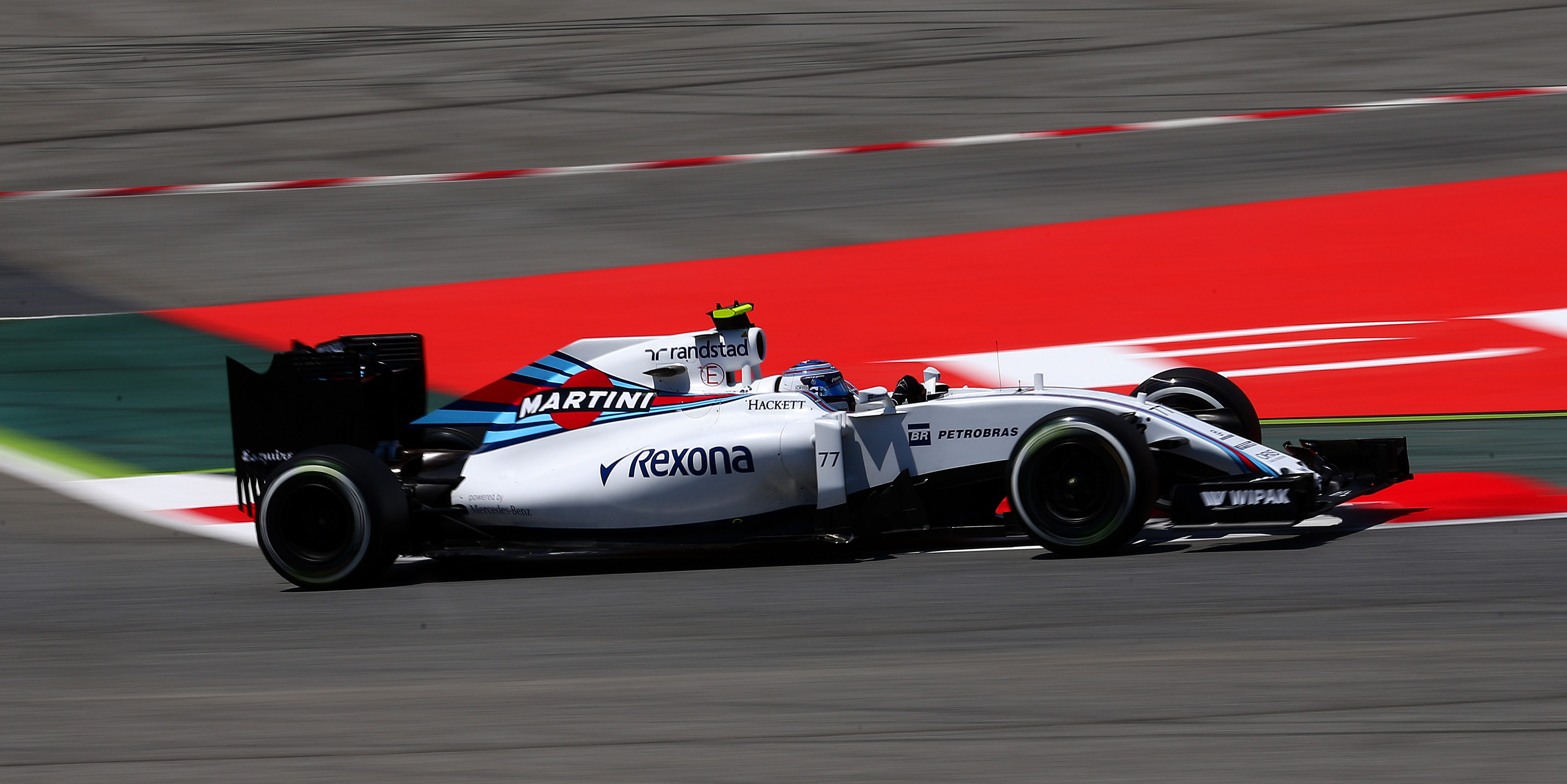 Williams surprised with Spanish practice sessions