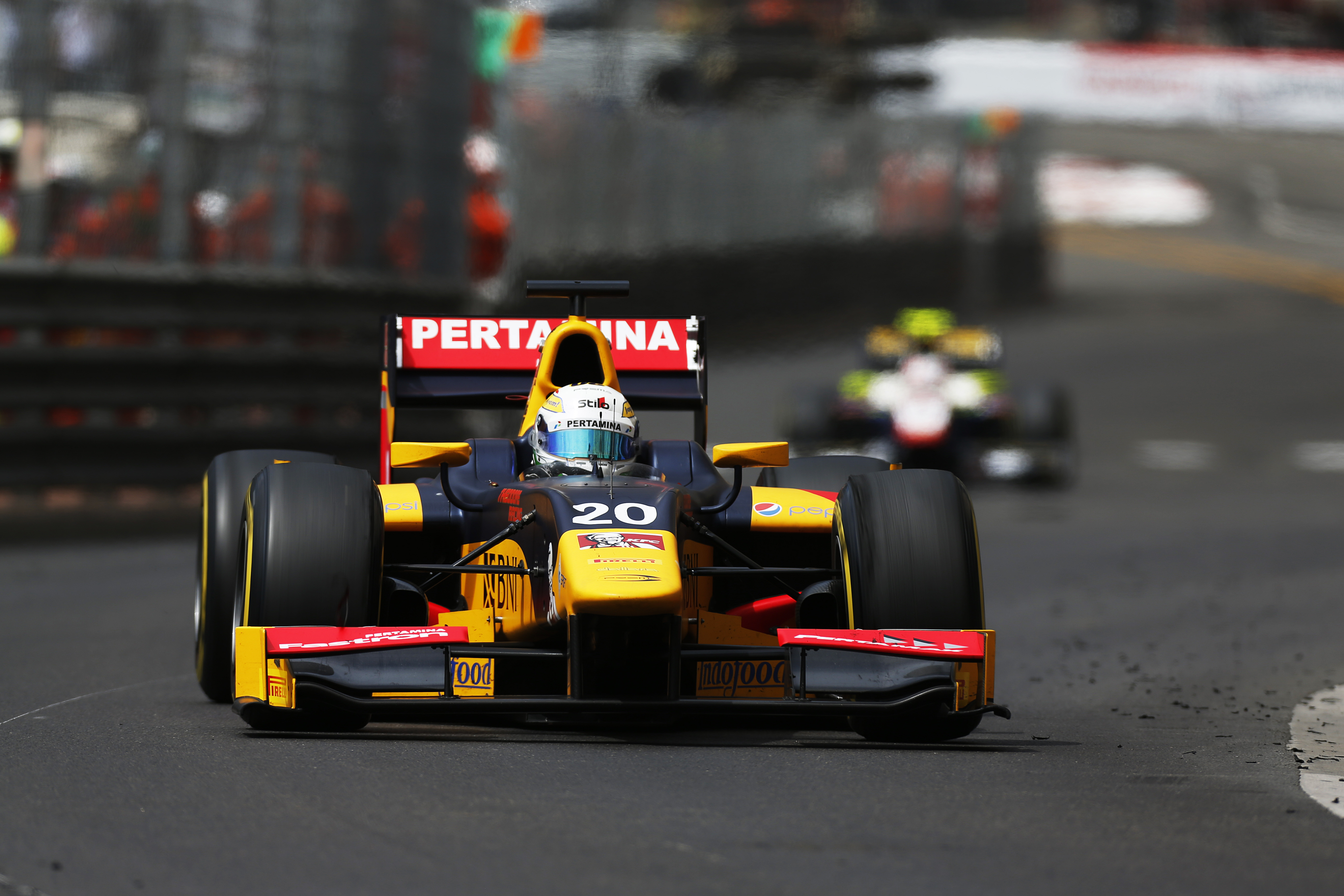 Giovinazzi penalty gifts Matsushita sprint race pole