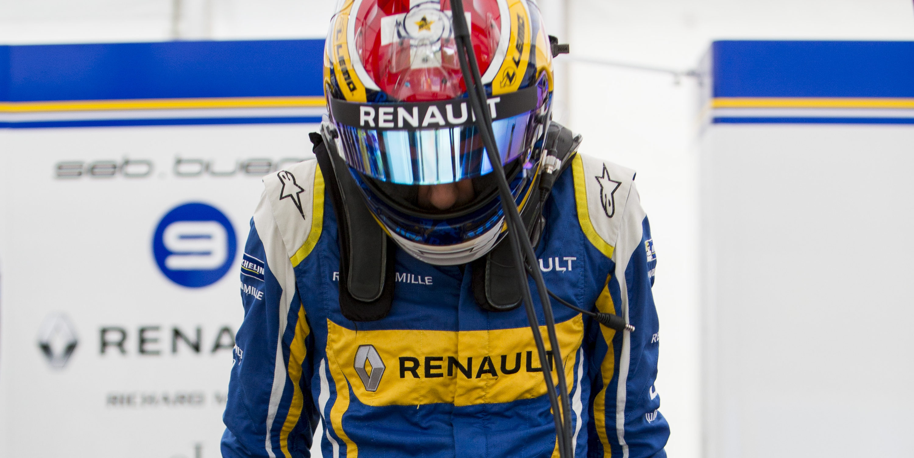 Renault e.dams top two in first practice