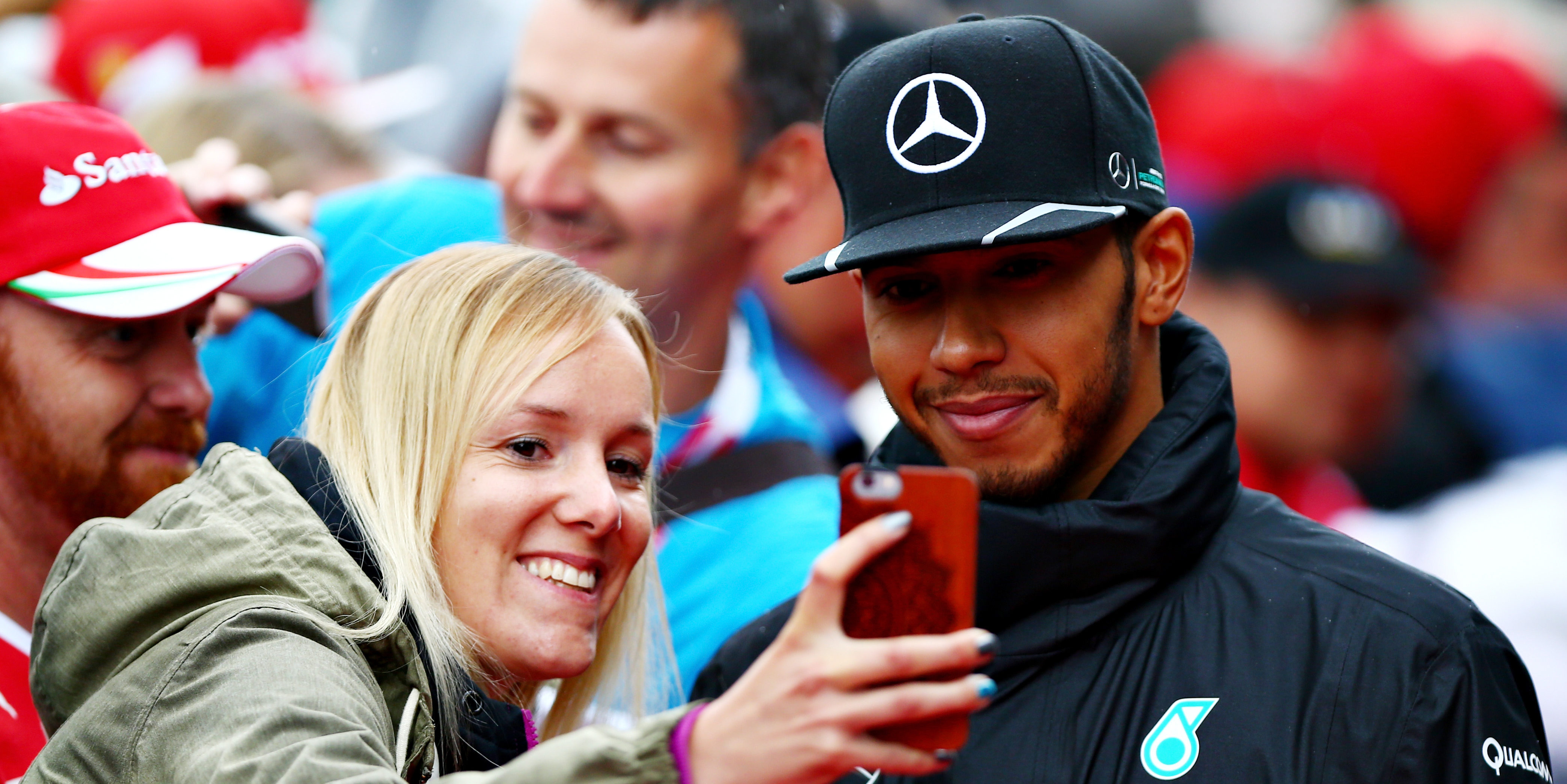Hamilton calls for changes to kerbs in Austria