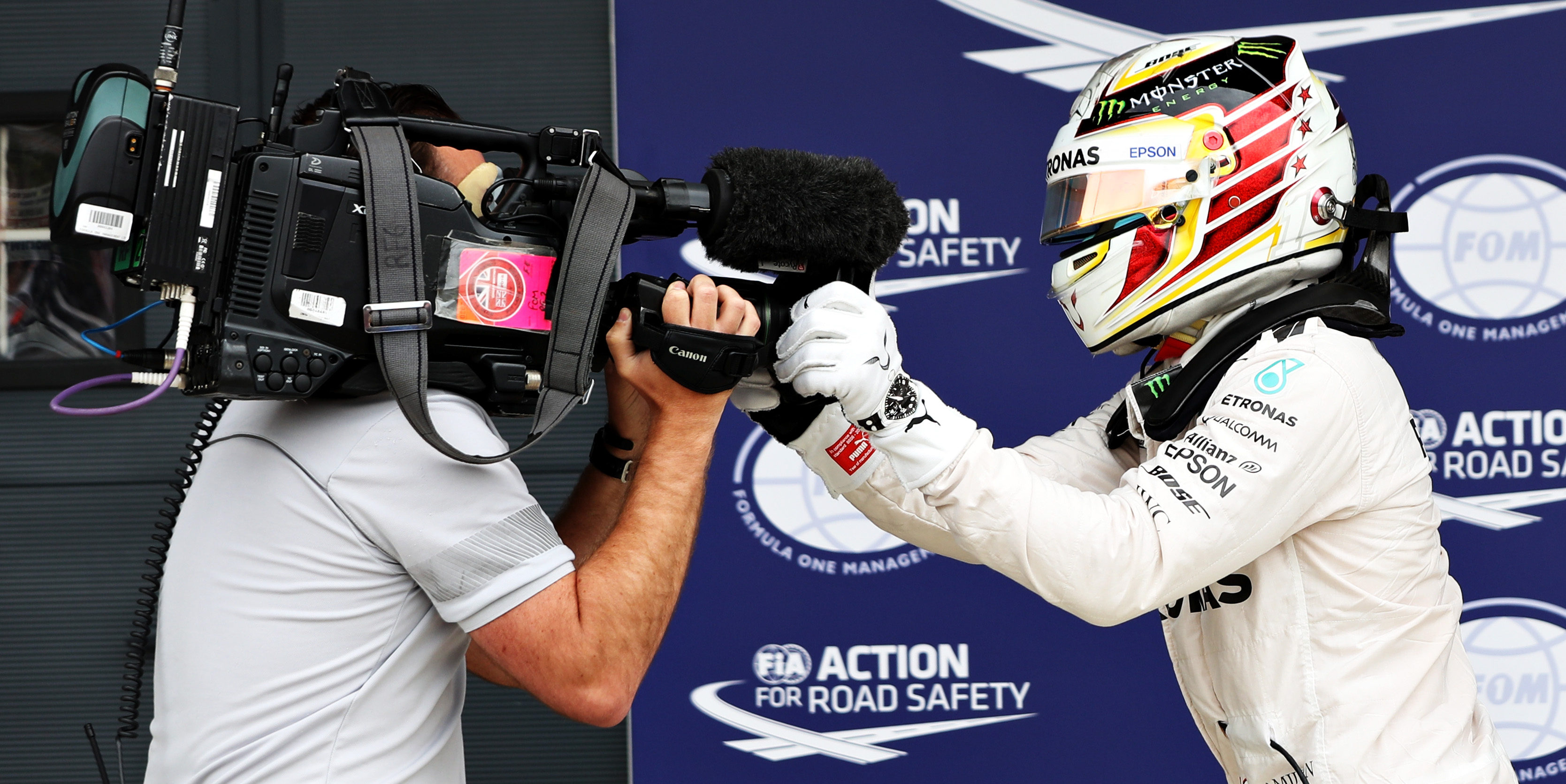 Hamilton enjoyed pressure of final Q3 lap at Silverstone