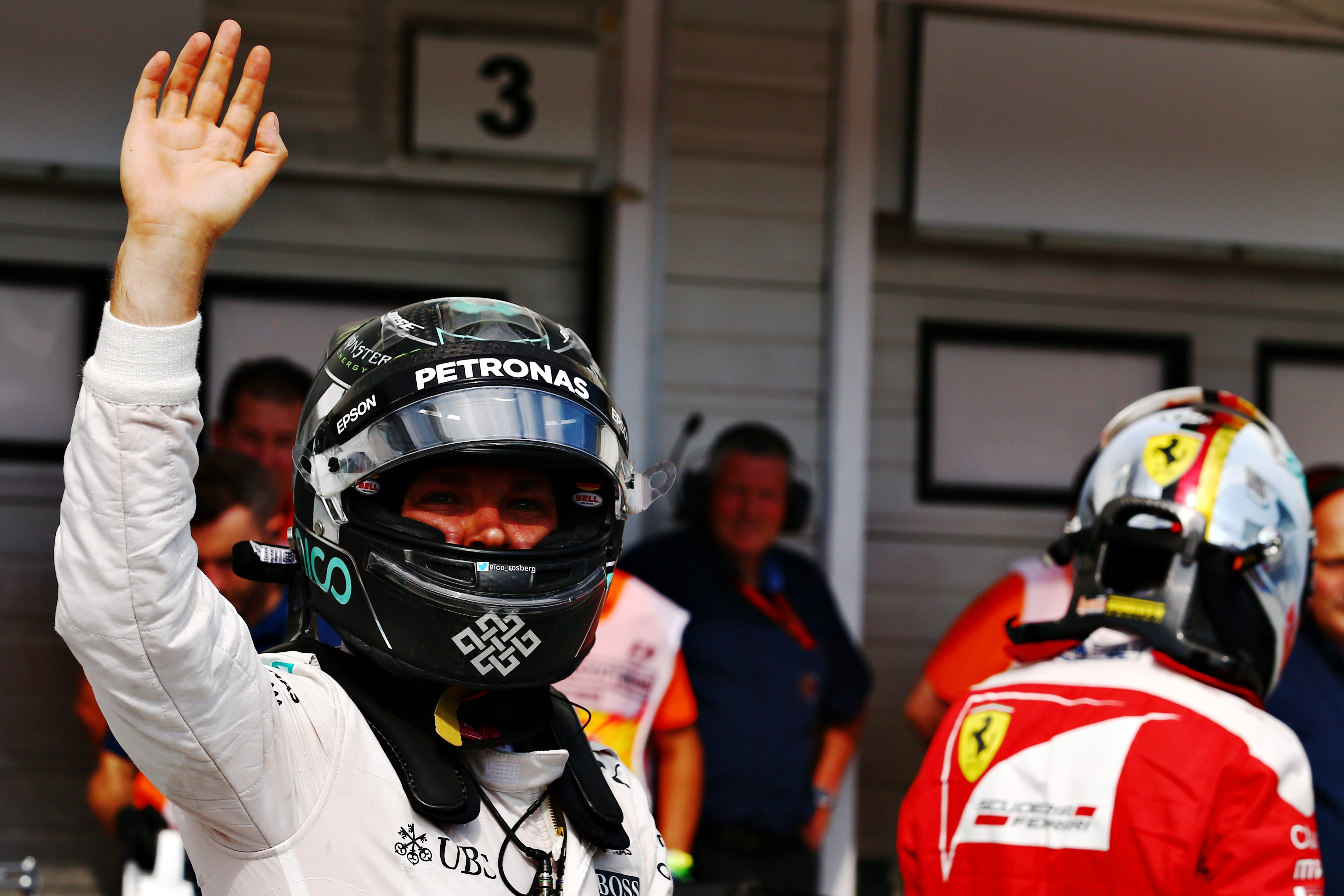 Rosberg certain he lifted under yellow flags