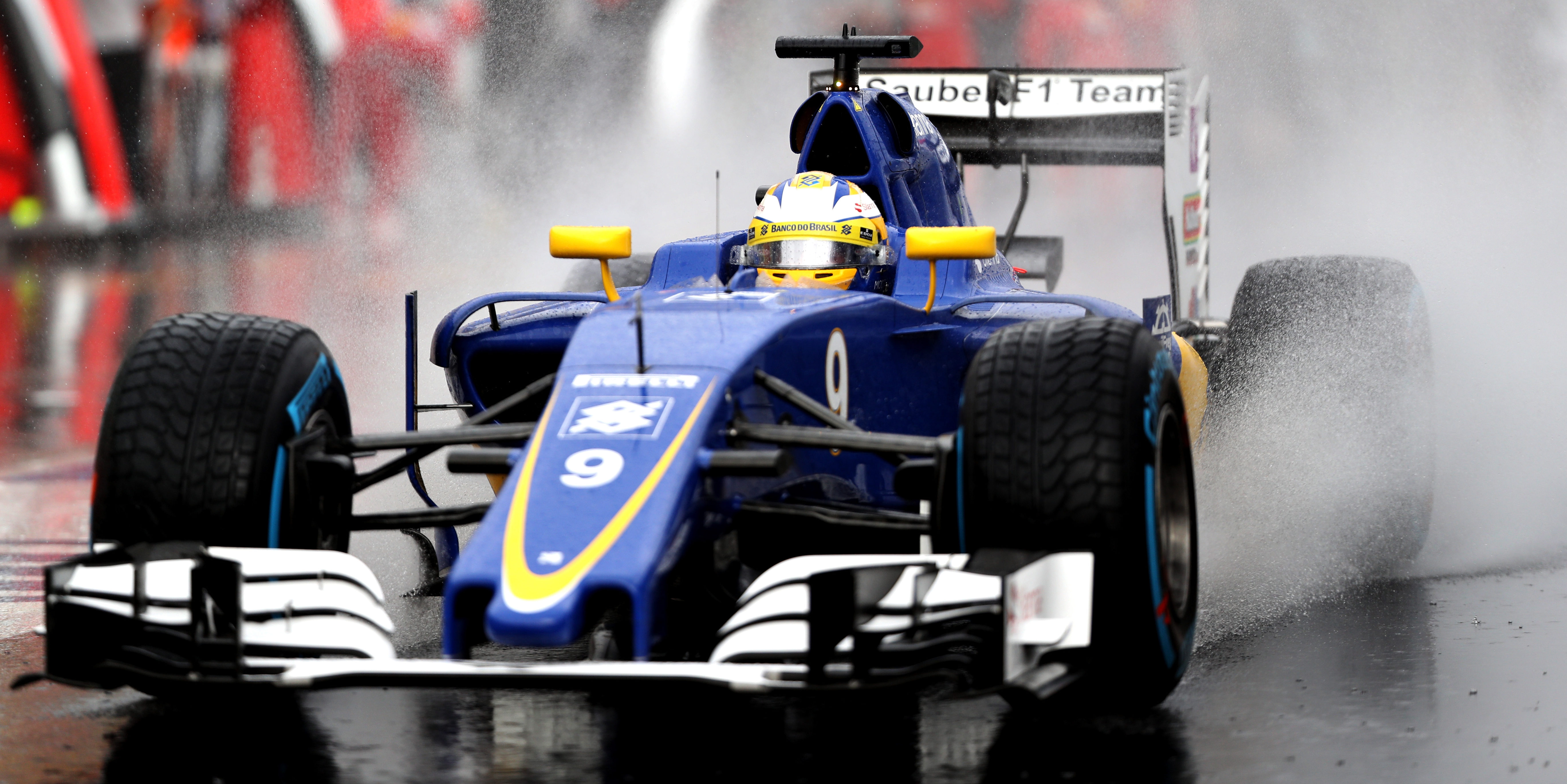 Ericsson to start from pitlane after chassis change