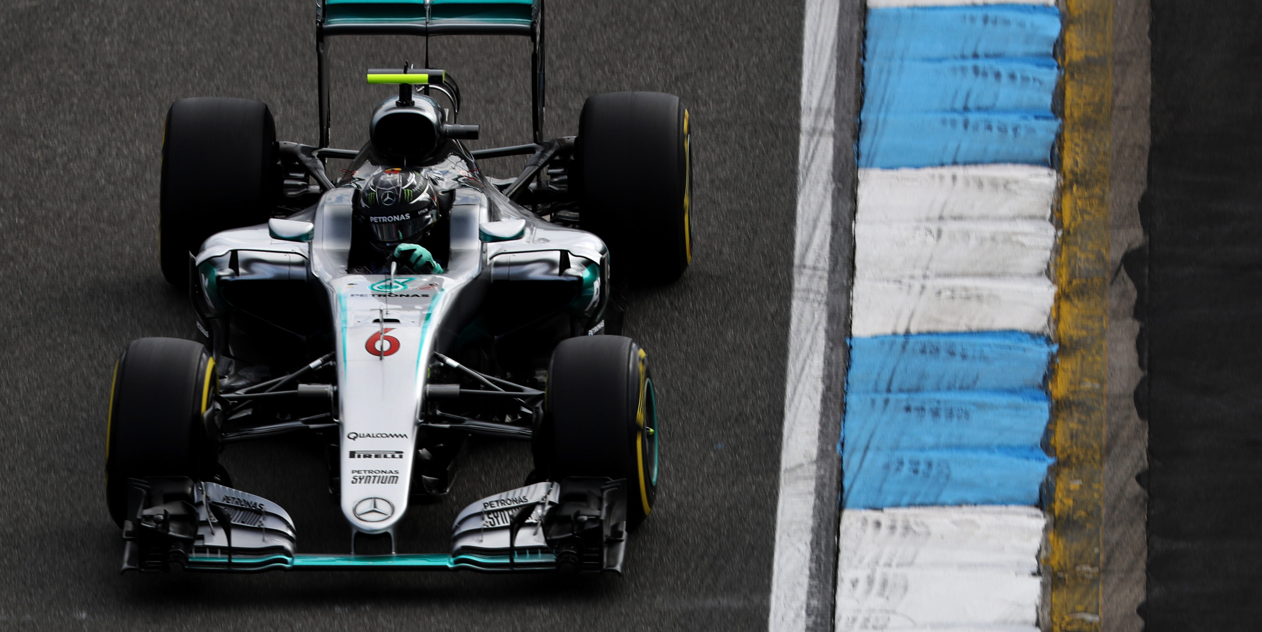 Rosberg maintains advantage over Hamilton at Hockenheim