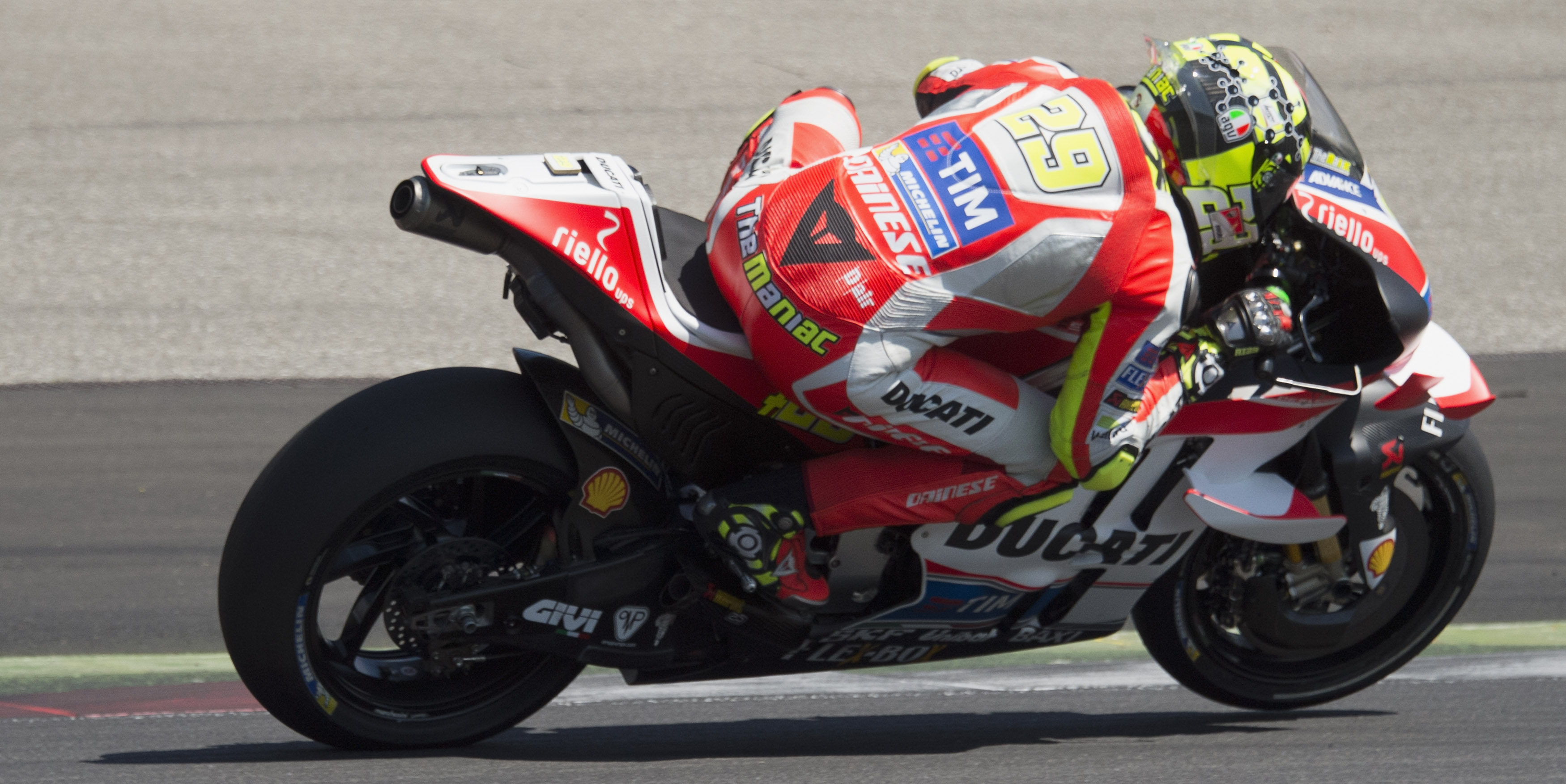 Iannone takes pole at the Red Bull Ring