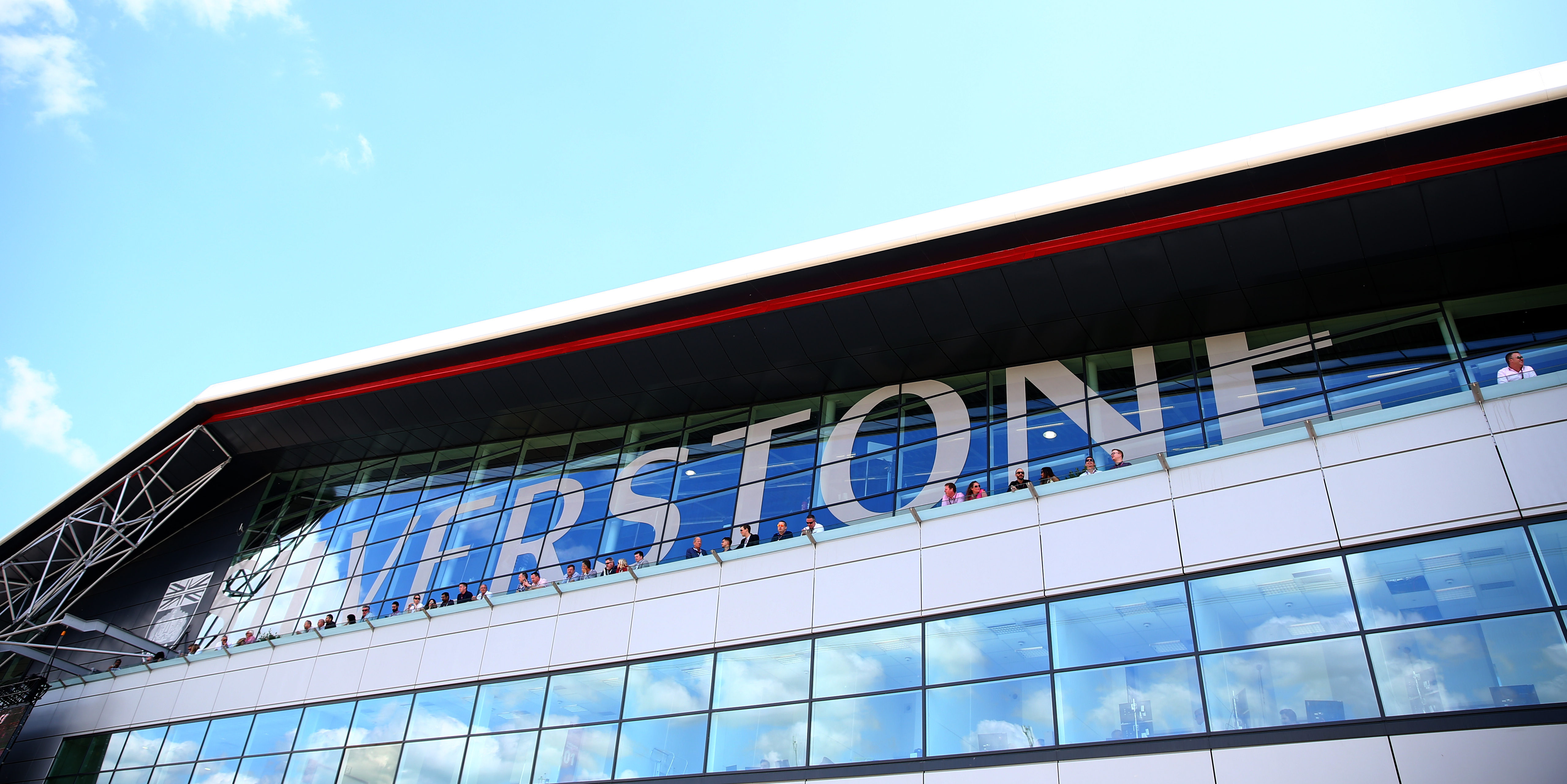 Silverstone has nine months to decide F1 future