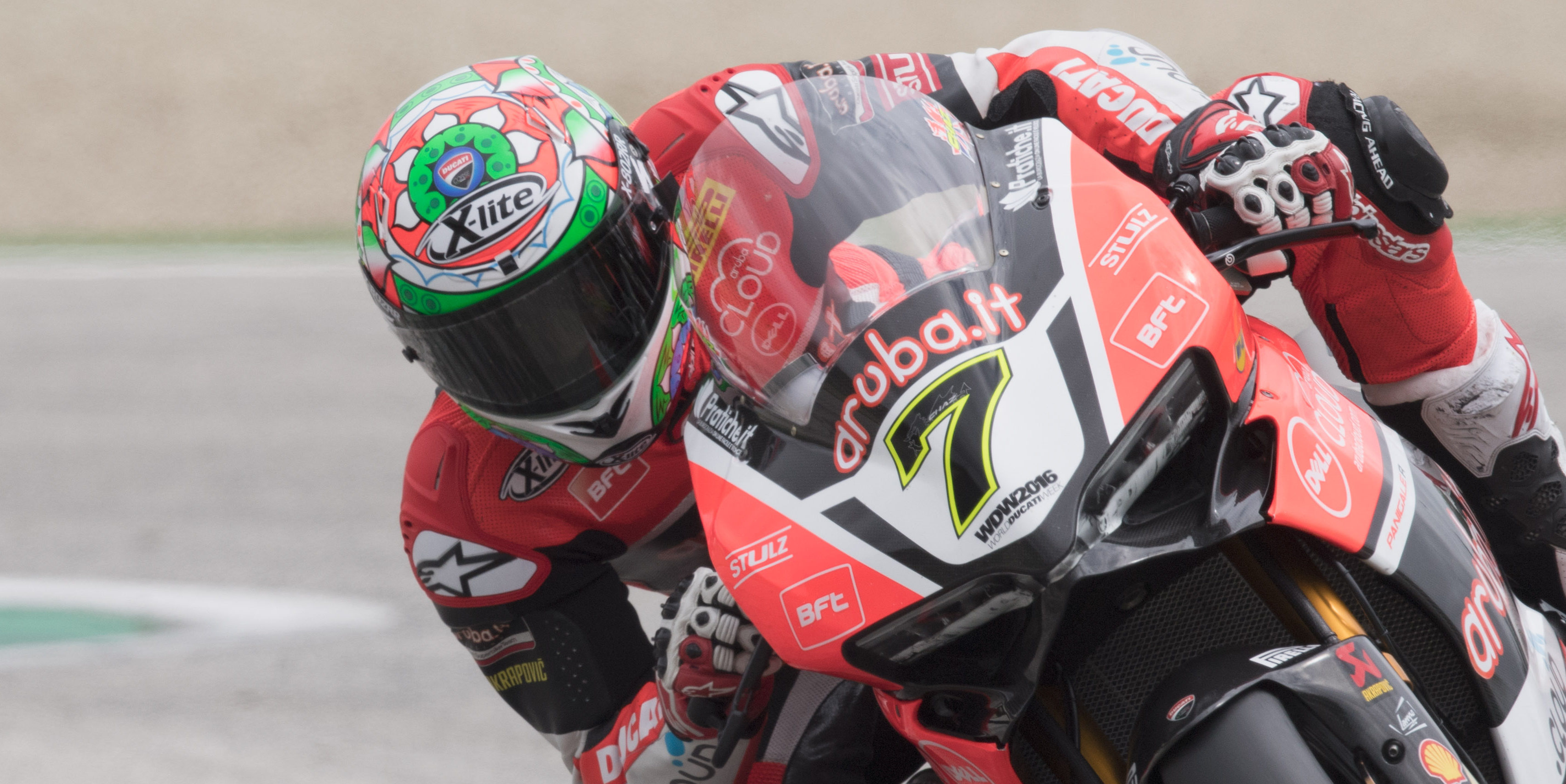 Davies grabs Lausitzring pole