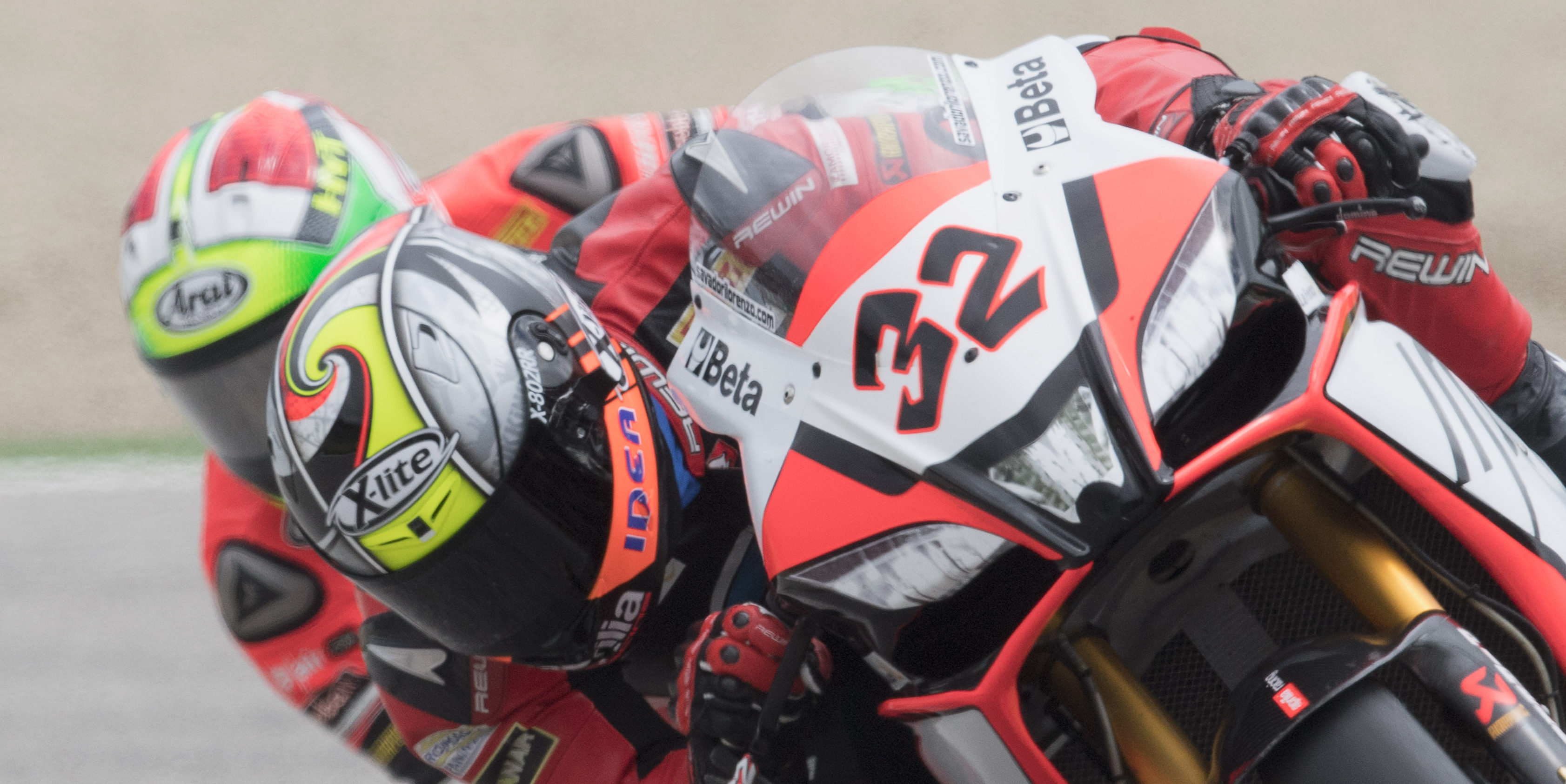 Savadori fastest on Friday as Rea misses top 10