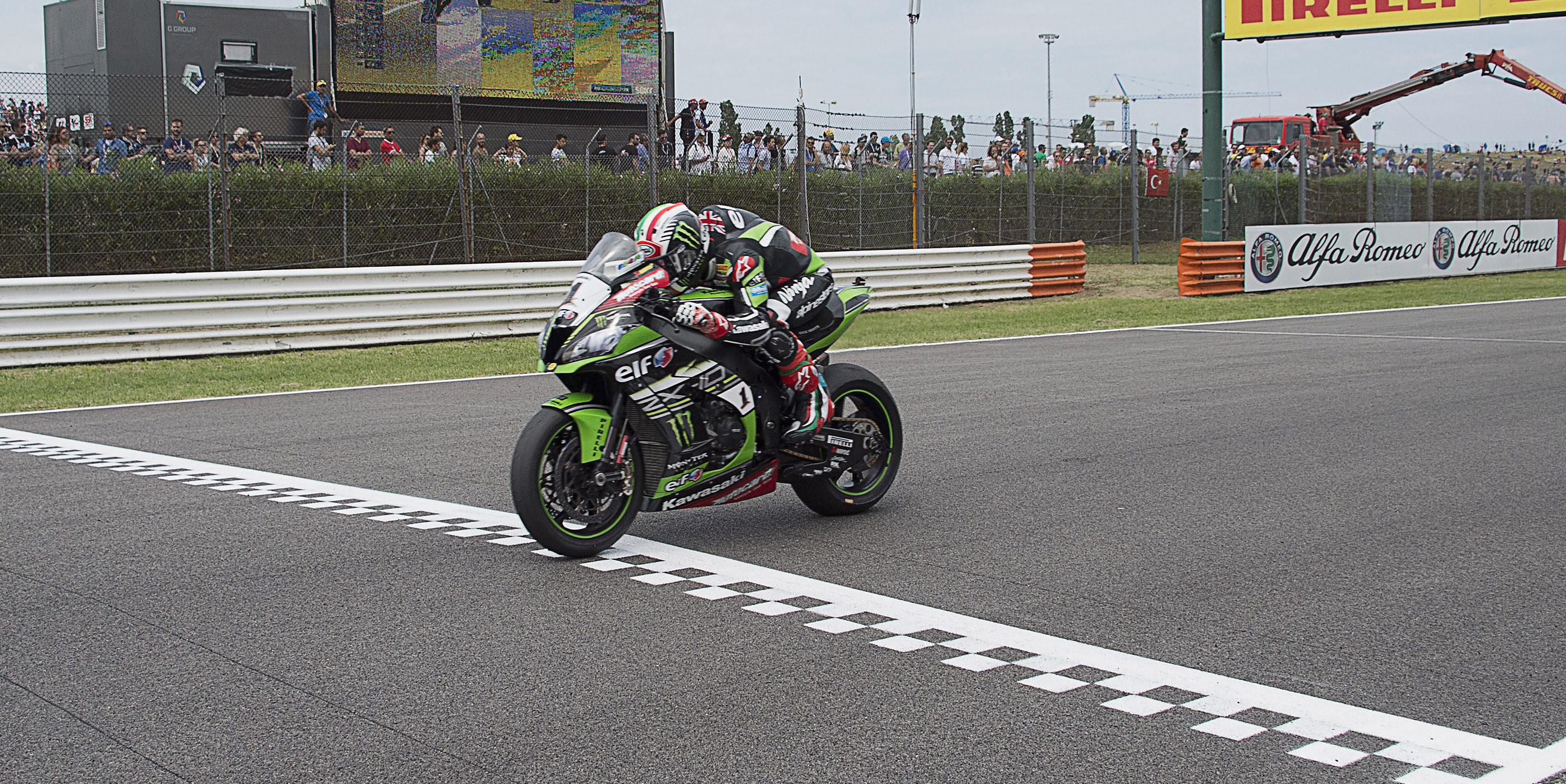 Rea Dominates Rain-Hit Lausitzring Race 2