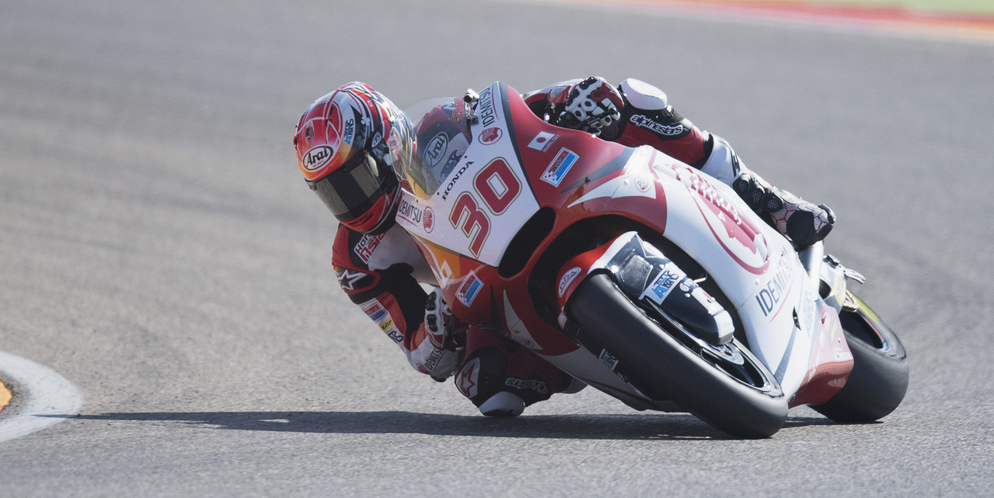 Home hero Nakagami fastest in first practice
