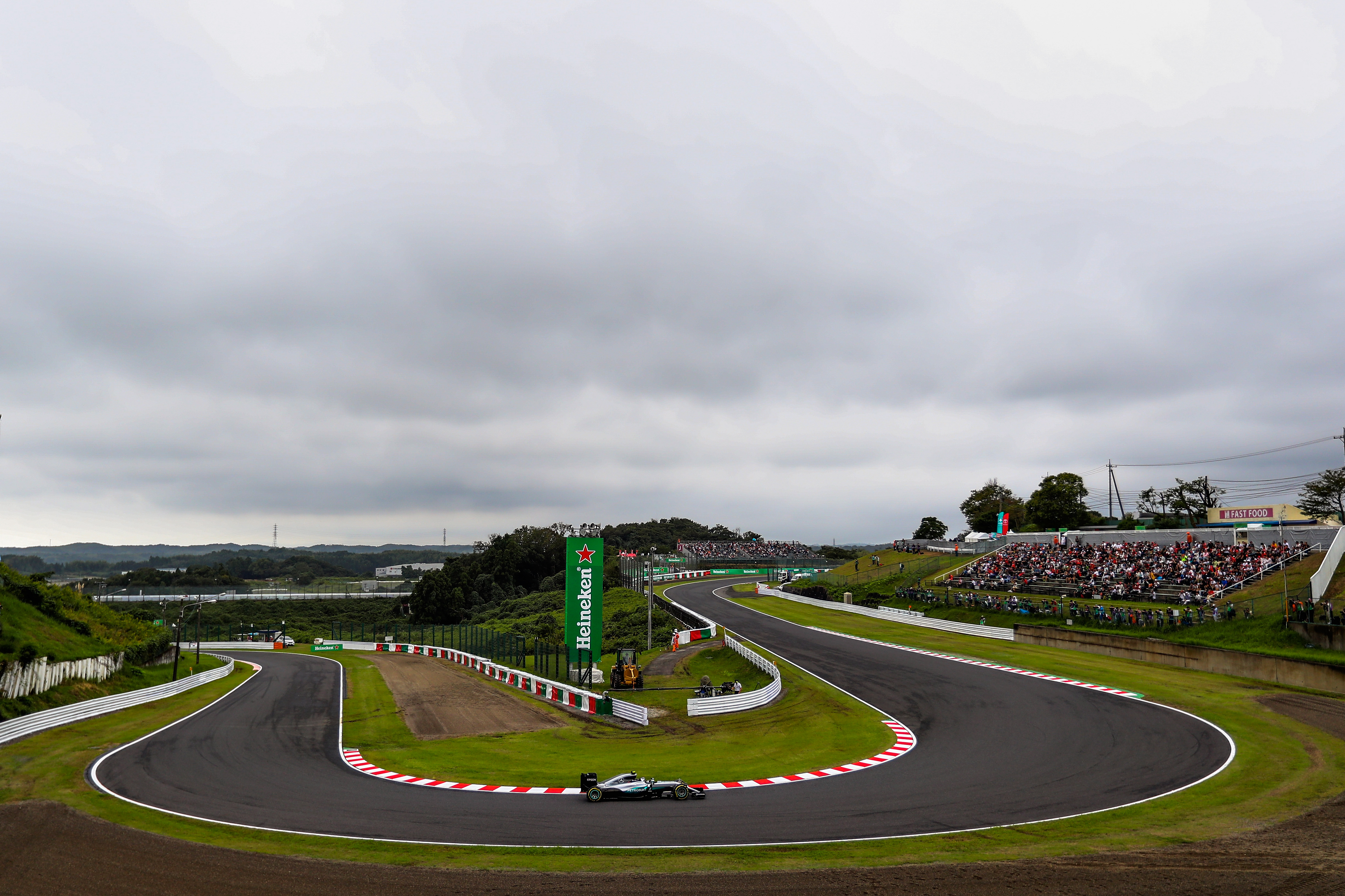 F1 Grand Prix of Japan - Qualifying Clive Rose/Getty Images Sport