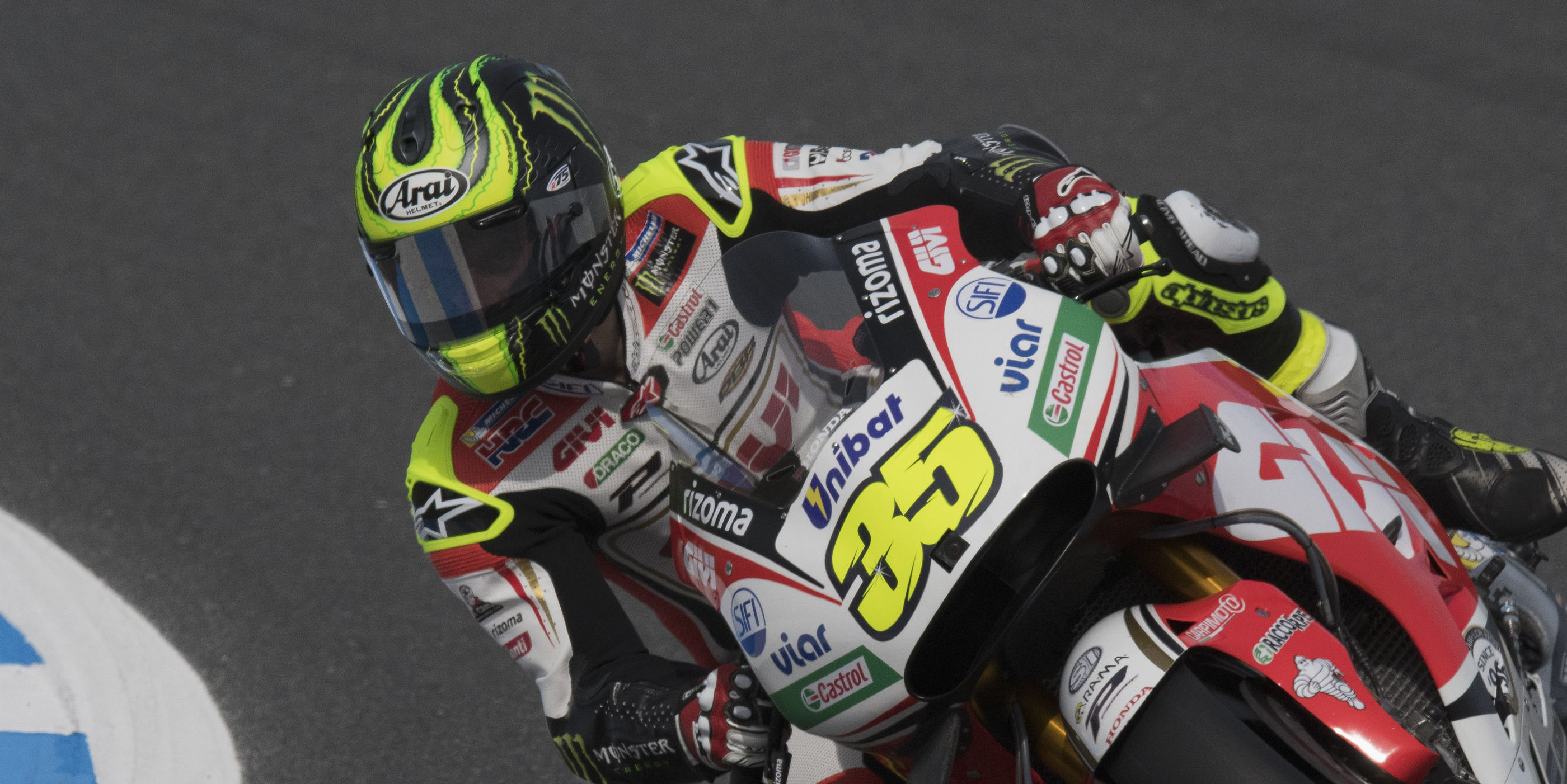 Crutchlow leads the pack after FP1 in Australia