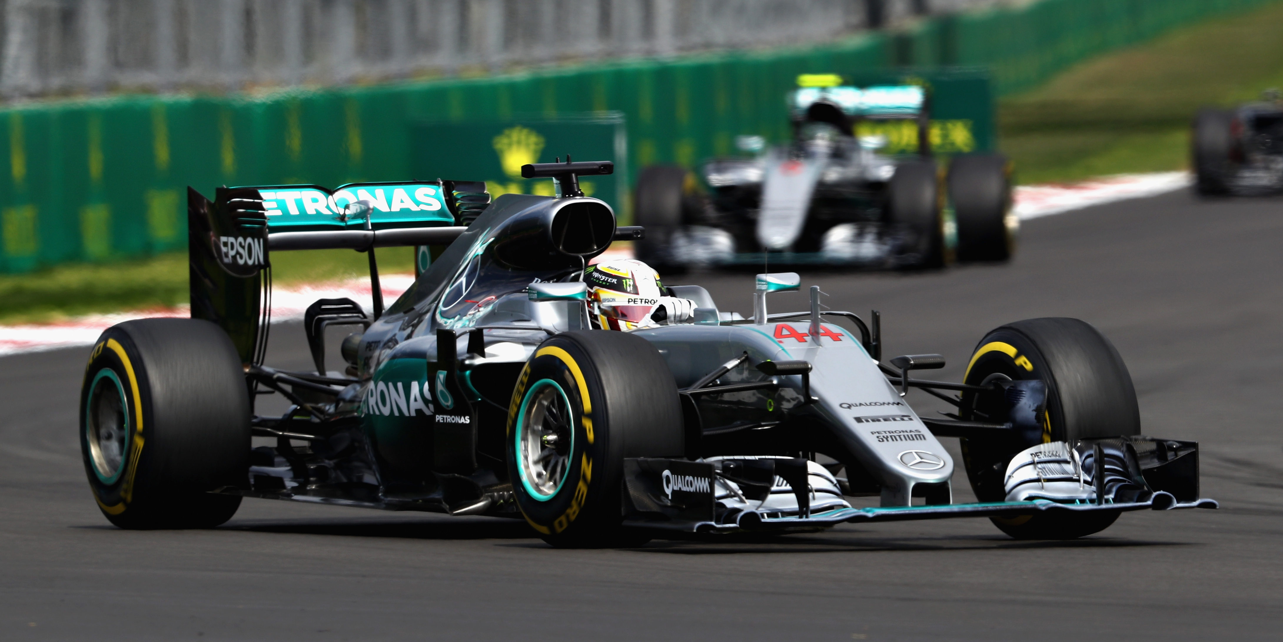 Hamilton takes maiden win in Mexico