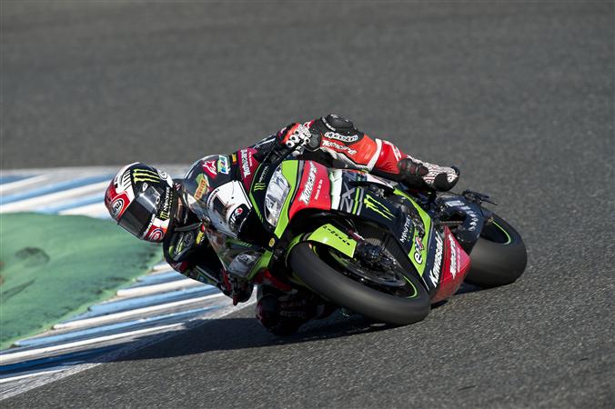 Rea opens Qatar weekend on top