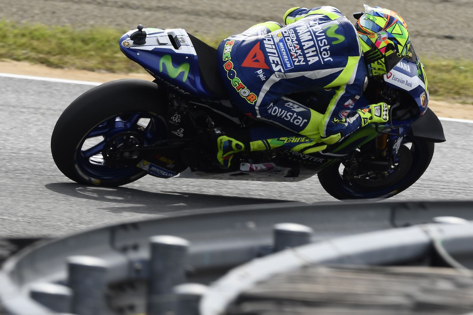 Rossi unhappy with the balance of his bike at Motegi
