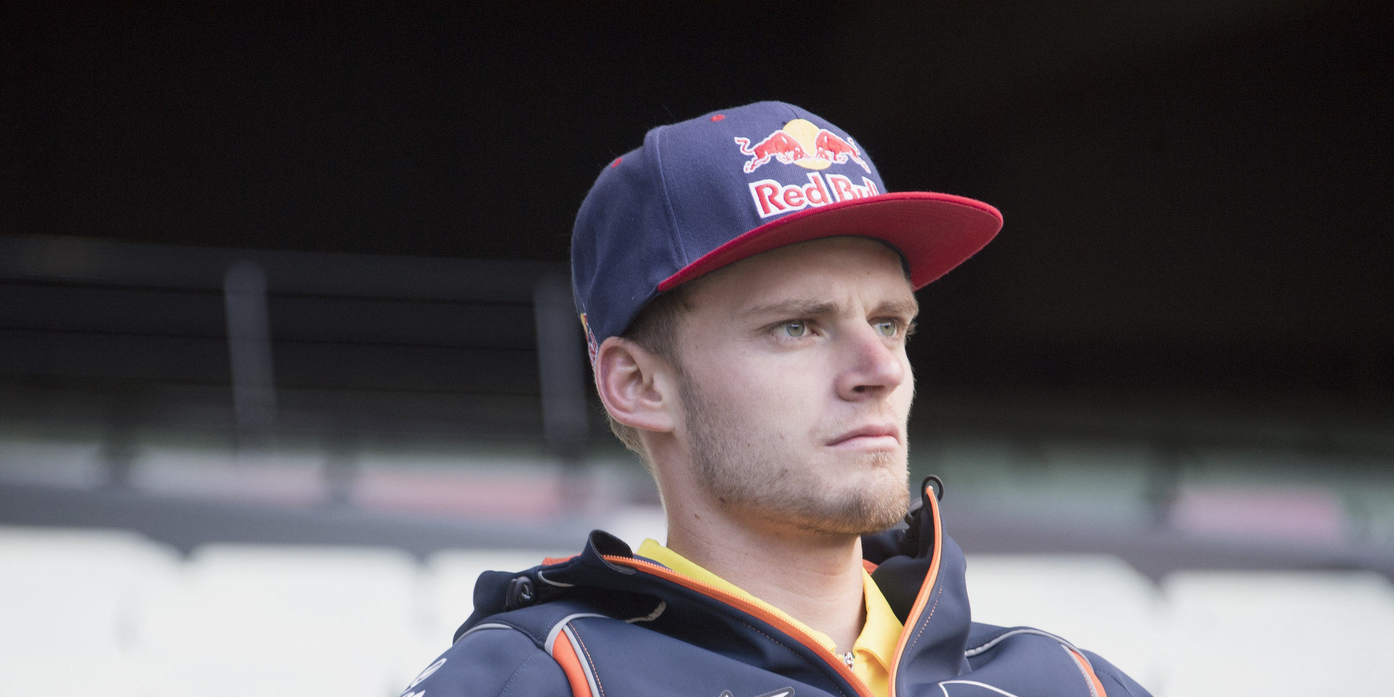 Binder undergoes successful surgery on broken arm