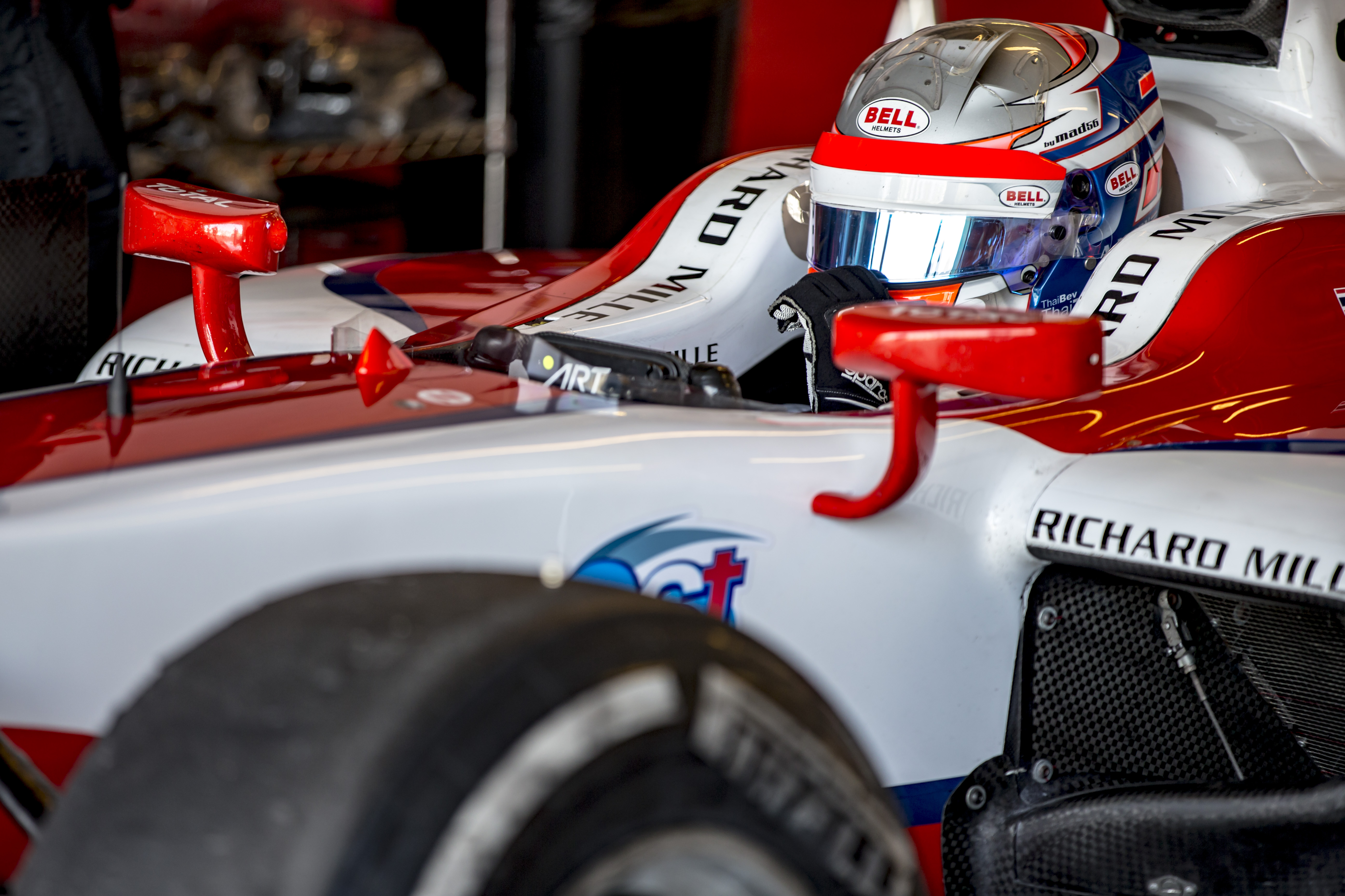 Albon fastest on day two of GP2 Abu Dhabi test