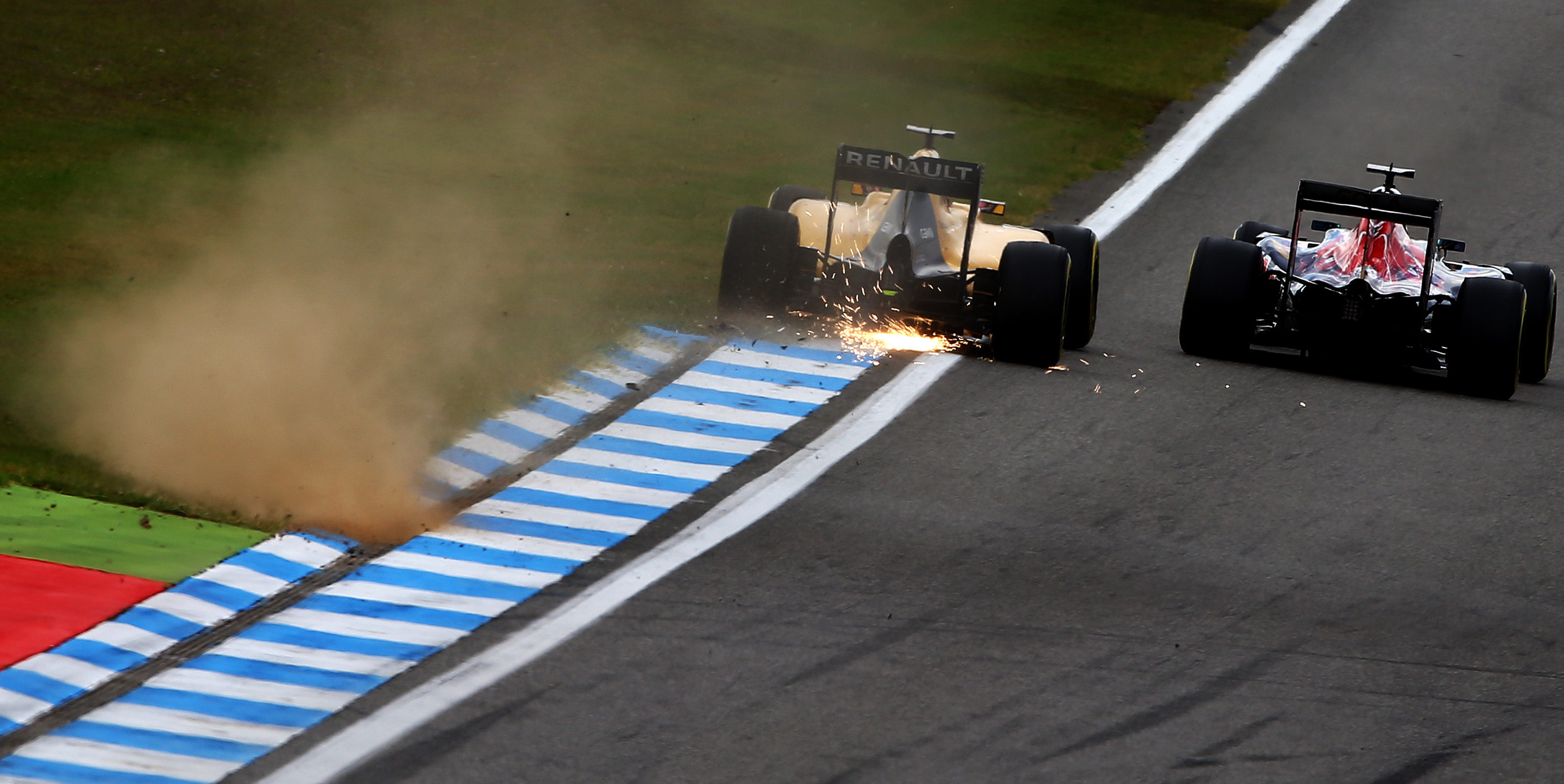 Renault must finish ahead of Toro Rosso in 2017