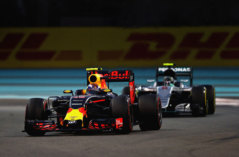 Mercedes, Red Bull forced to change suspension design