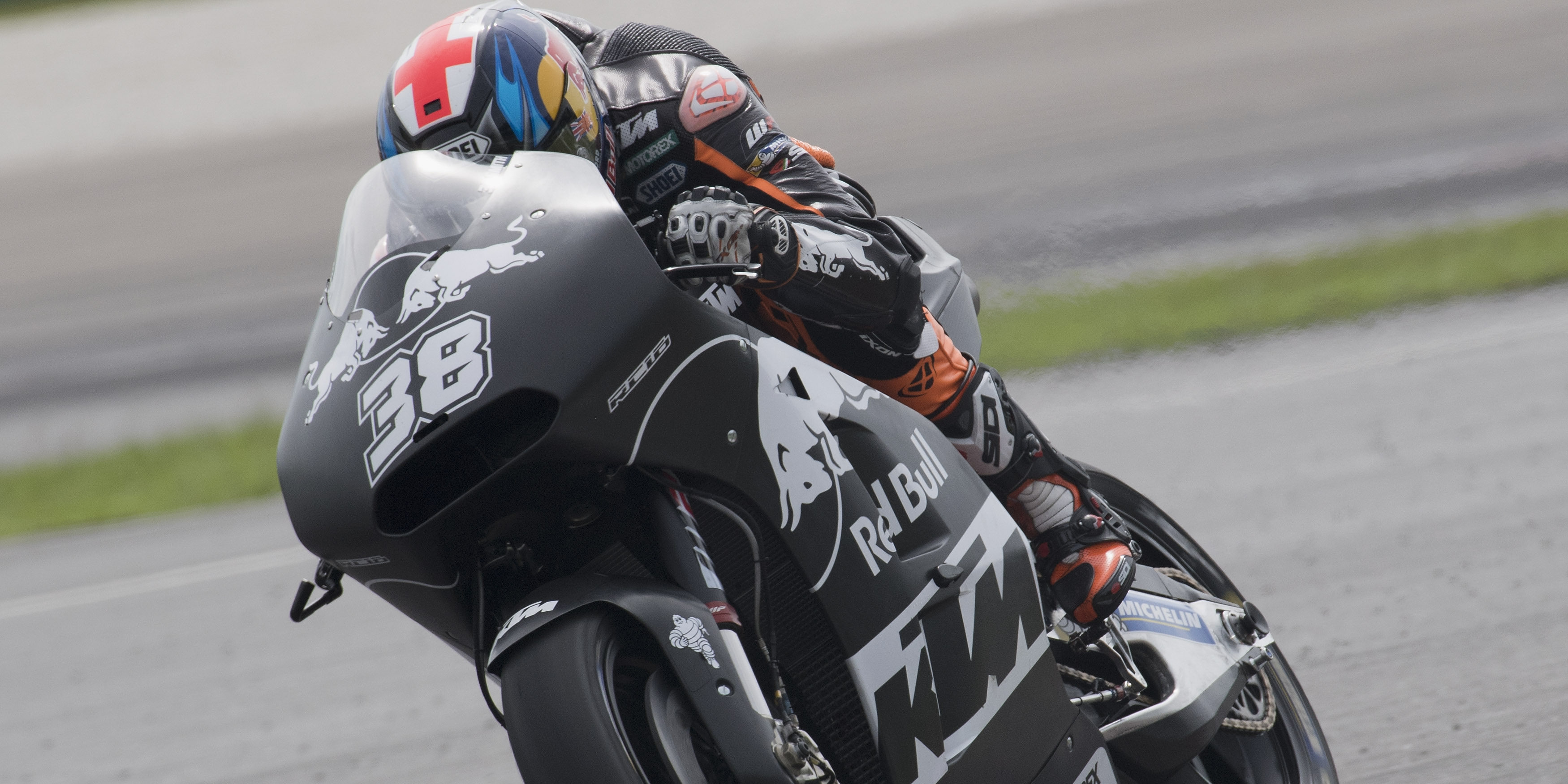 KTM planning satellite entry for 2018