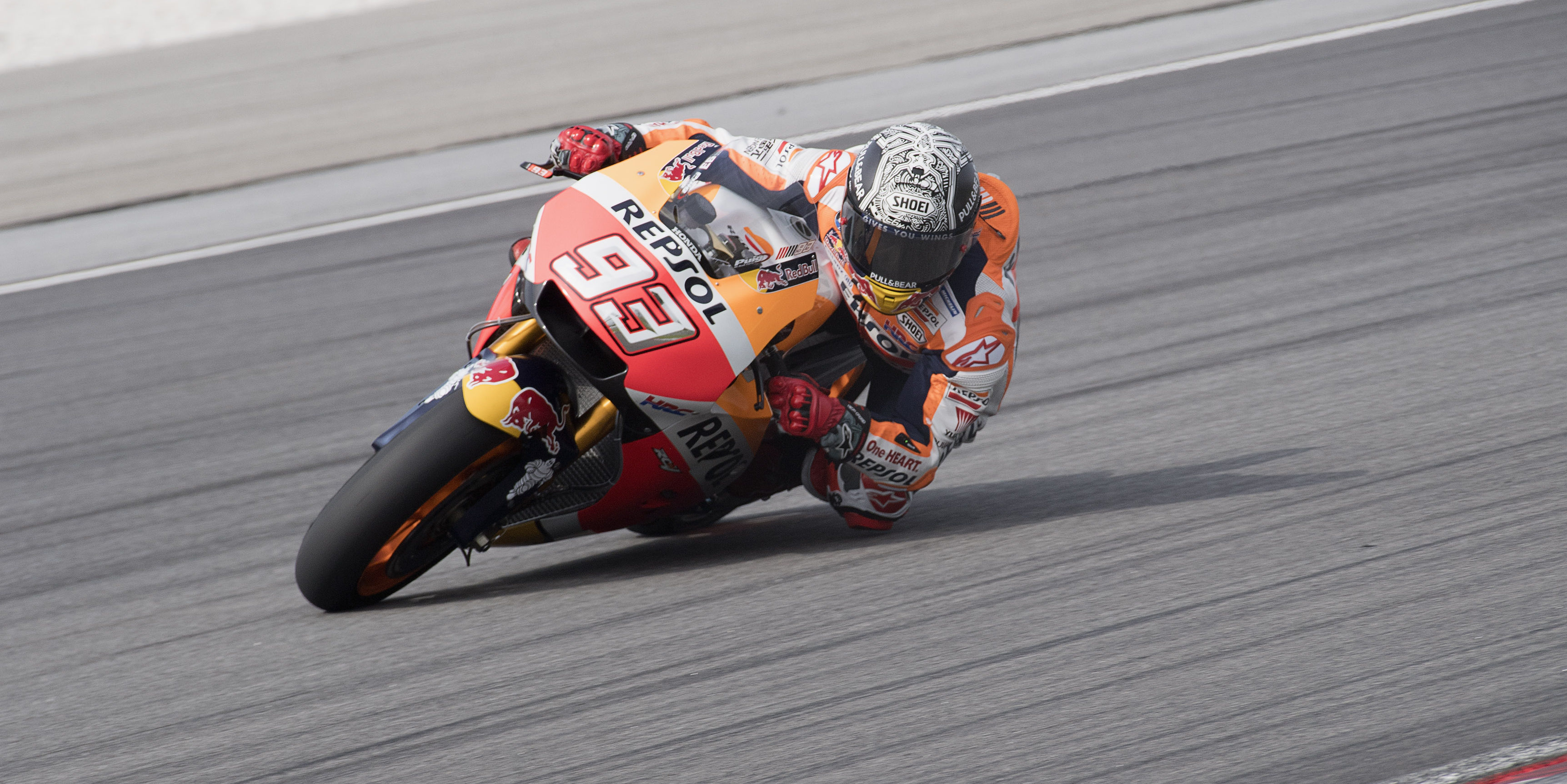 Phillip Island test begins with Marquez on top