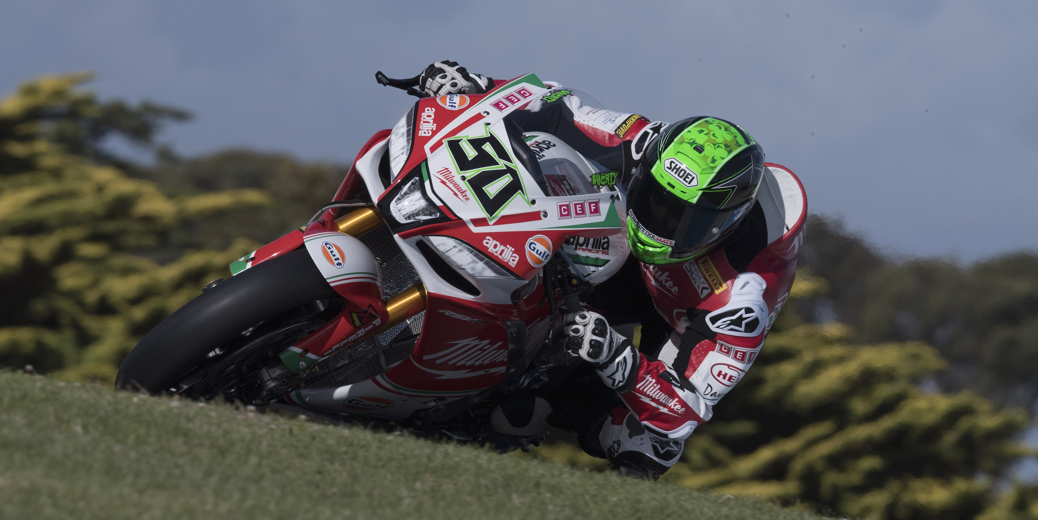 Laverty struggling in the corners at Phillip Island