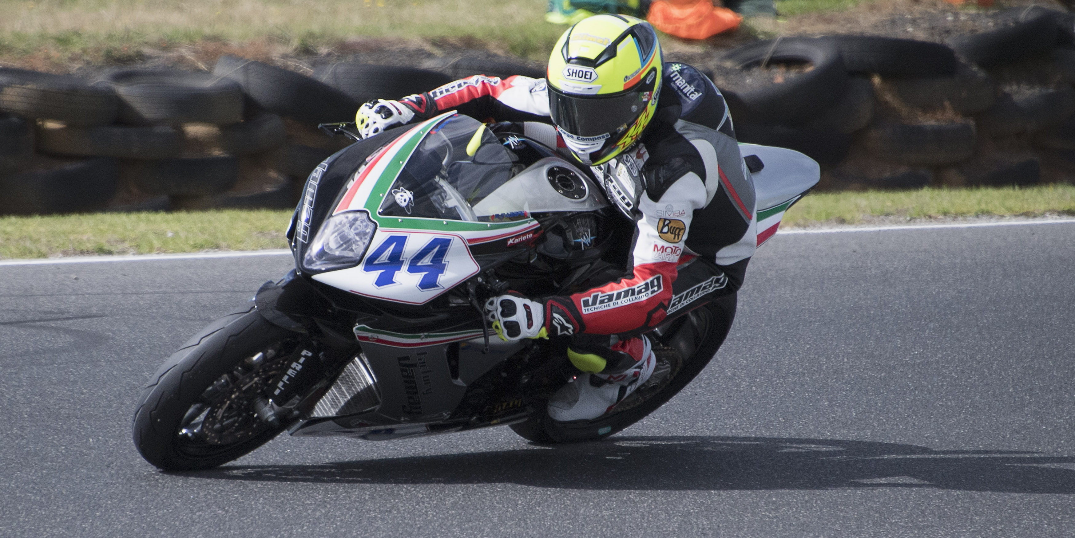 Rolfo triumphs in chaotic Supersport encounter