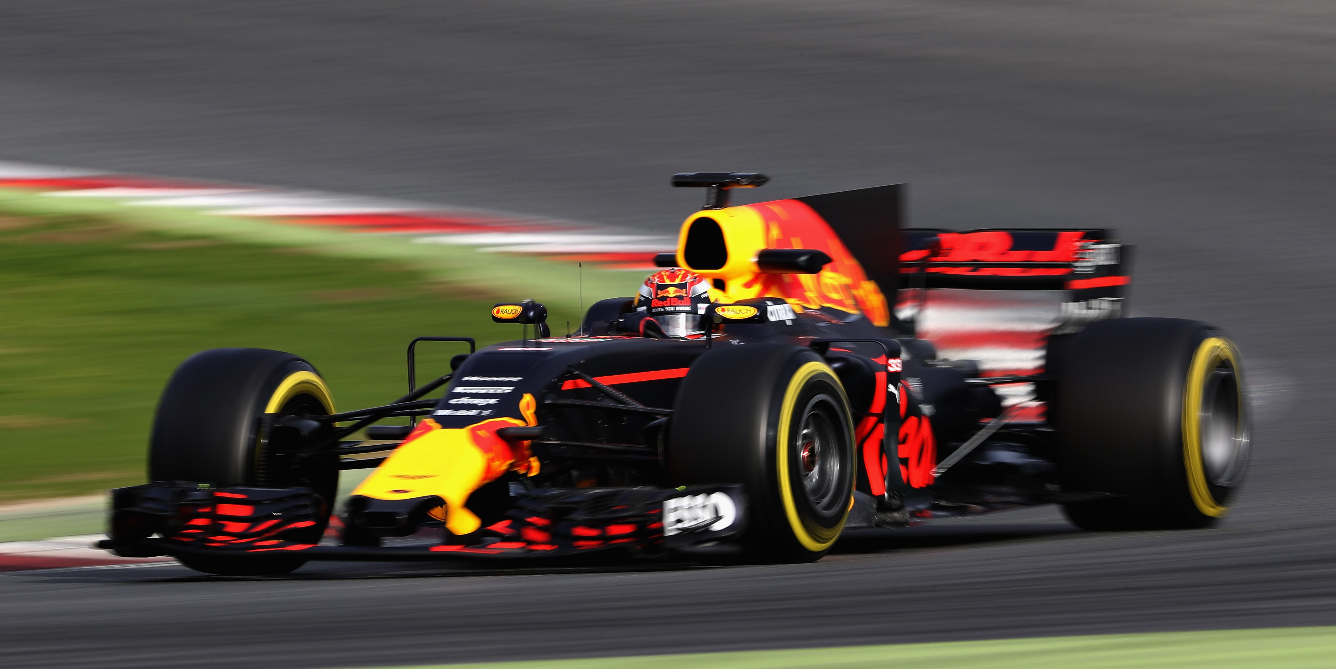 Verstappen: We’ll focus on lap time later on