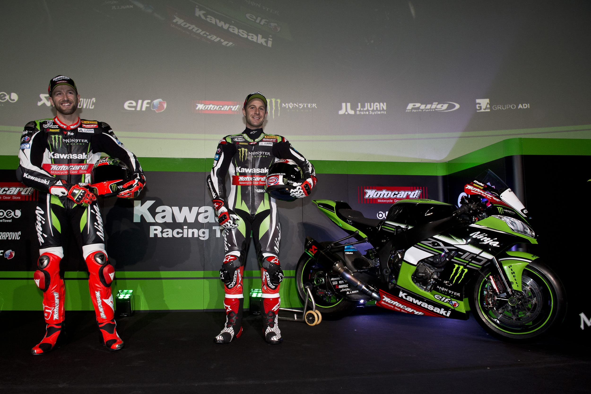 KRT unwrap 2017 bike in Barcelona