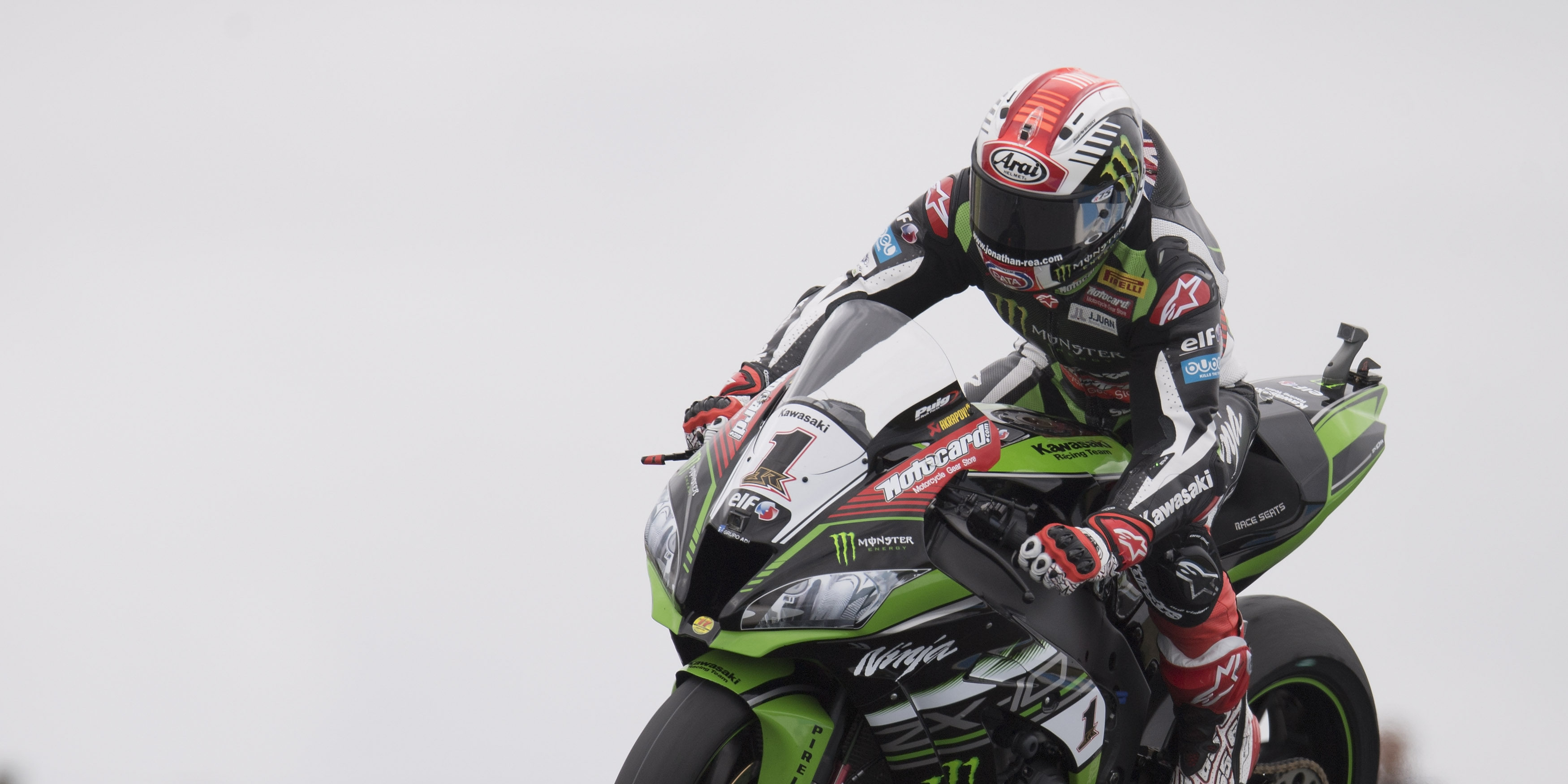 Rea edges Lowes in FP1 as Davies hits trouble