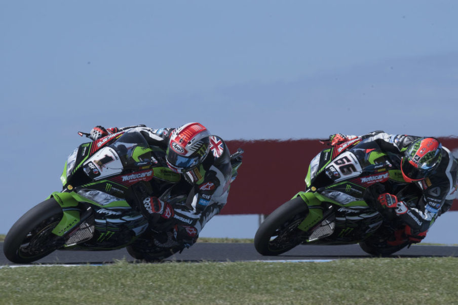 Rea edges Sykes in FP2